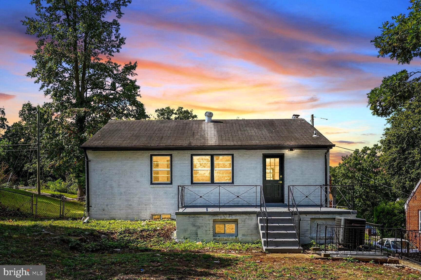 FOREST HEIGHTS - Residential