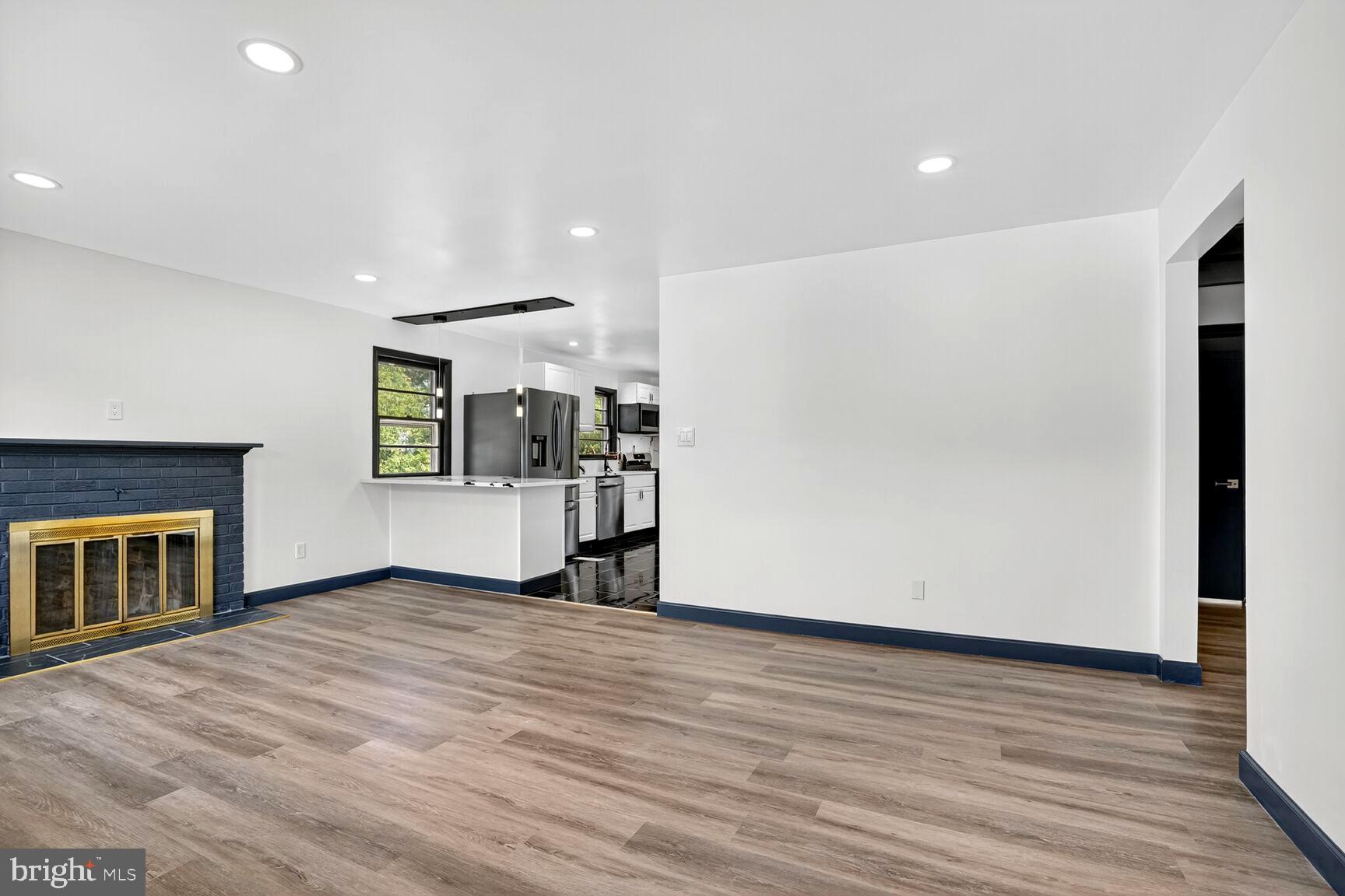 FOREST HEIGHTS - Residential