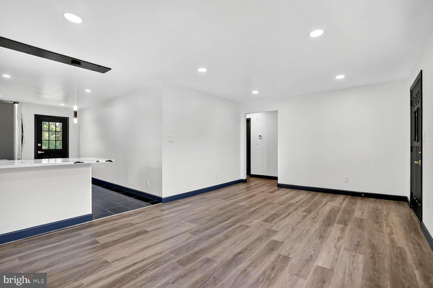 FOREST HEIGHTS - Residential