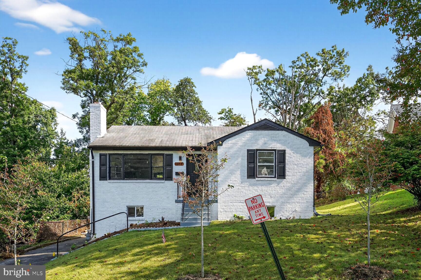 FOREST HEIGHTS - Residential