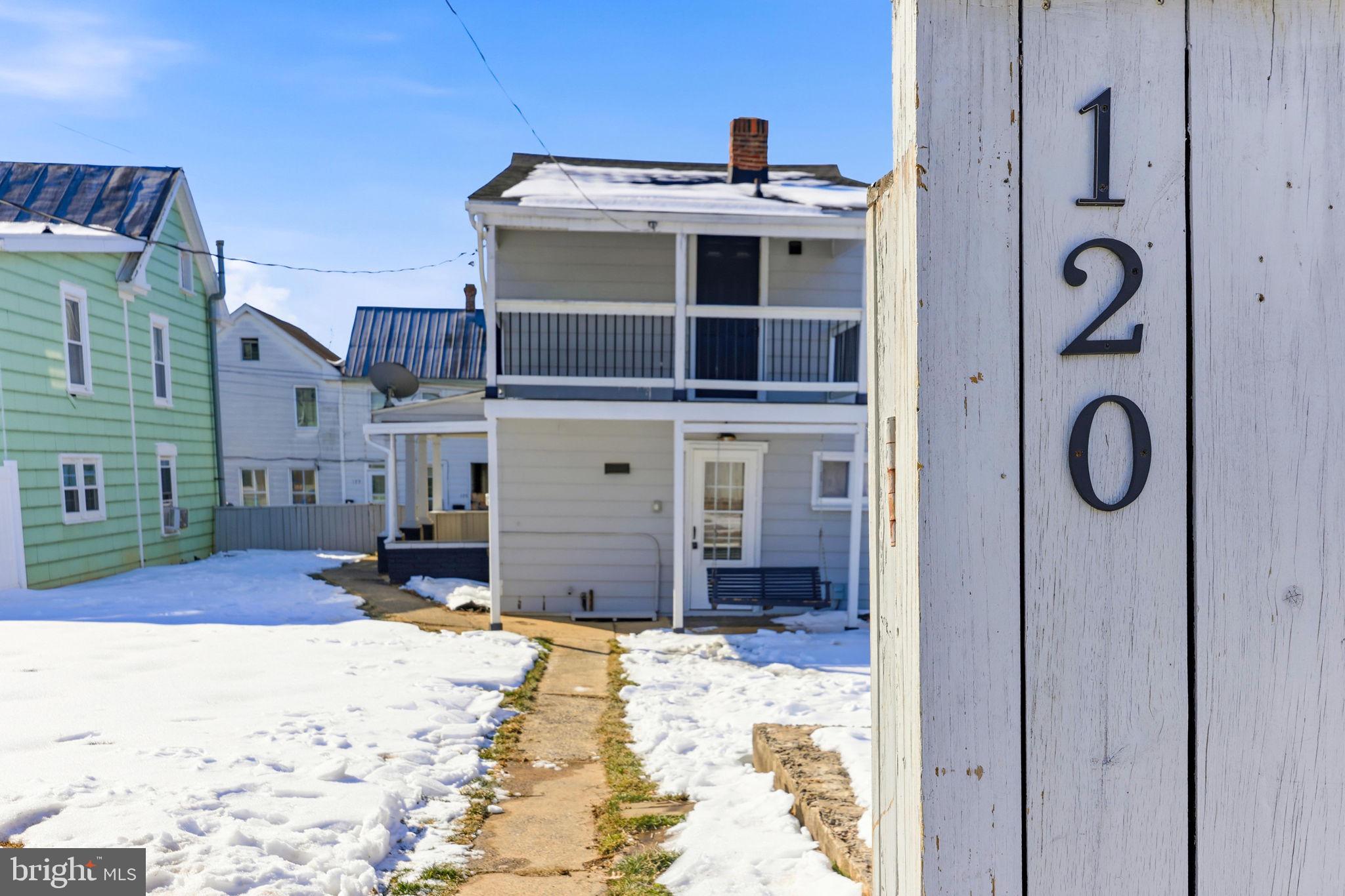 HAGERSTOWN - Residential