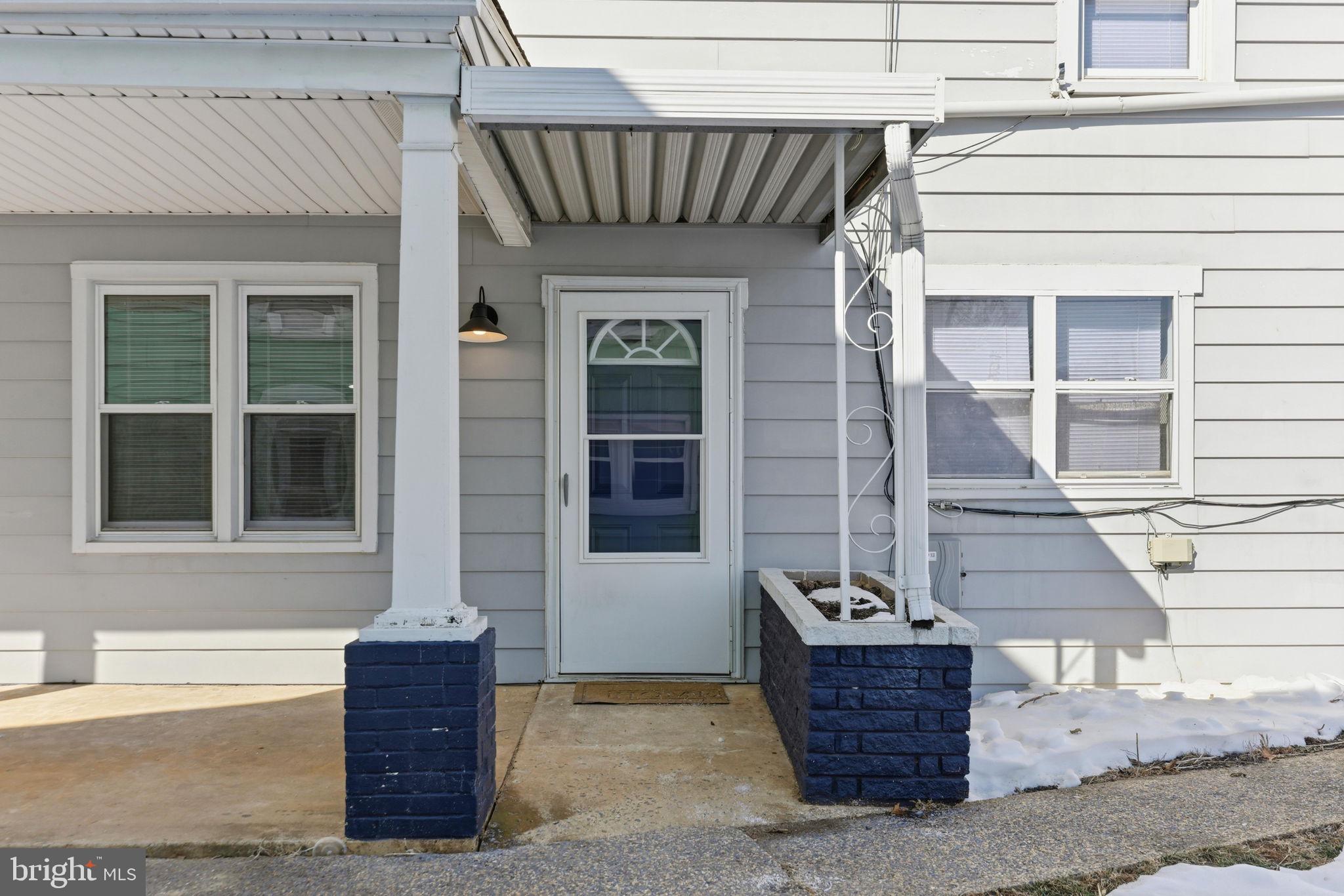 HAGERSTOWN - Residential