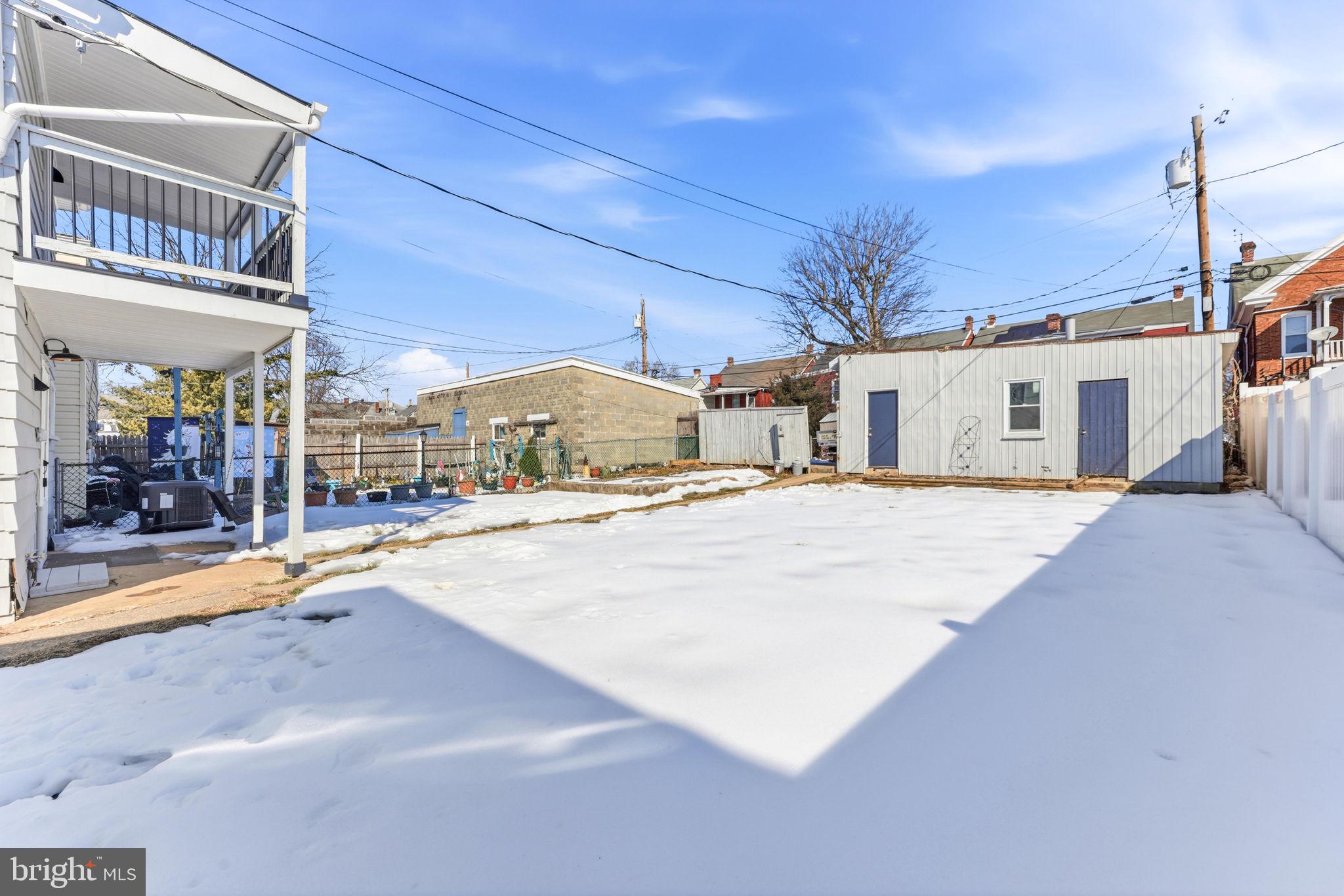 HAGERSTOWN - Residential