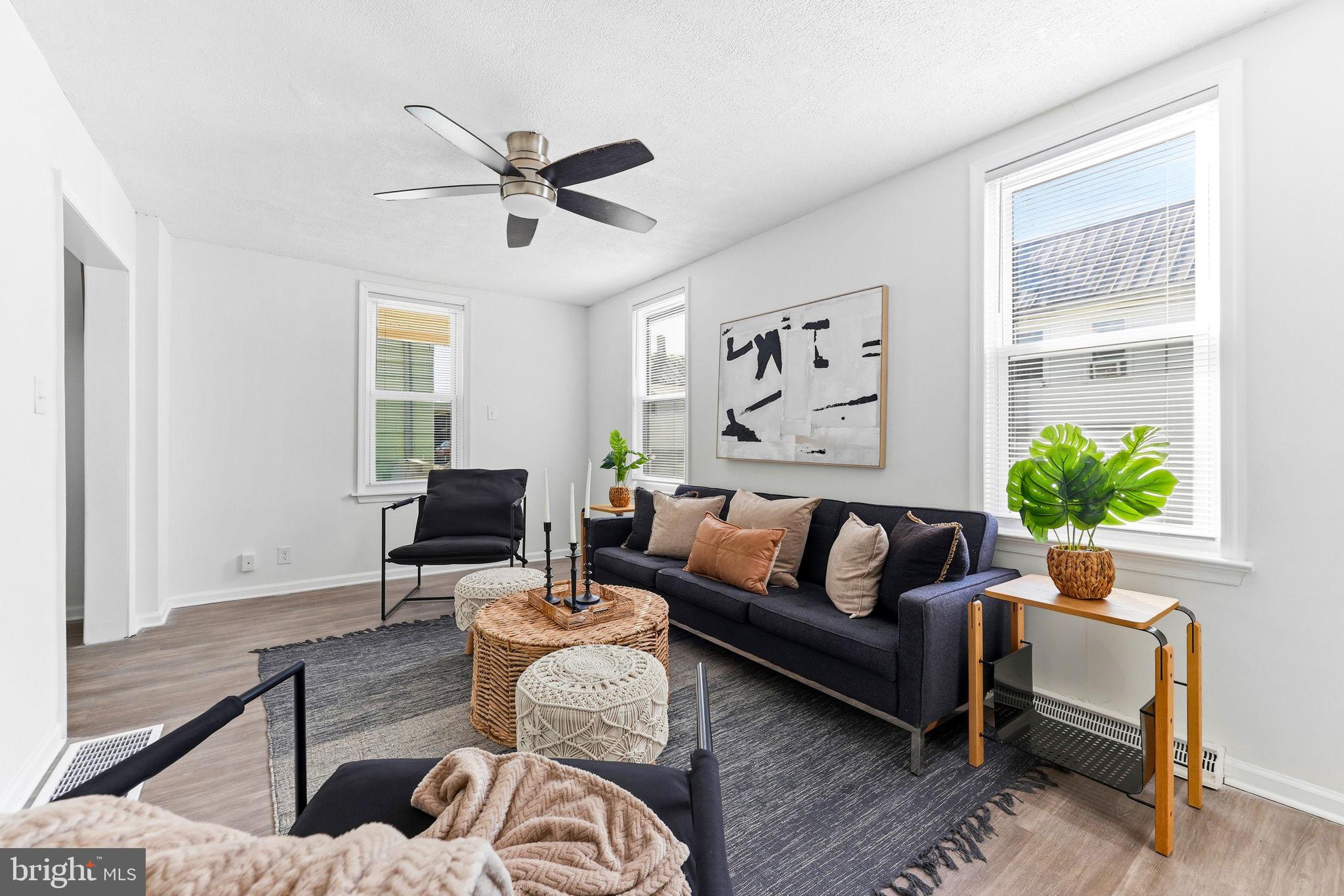 HAGERSTOWN - Residential