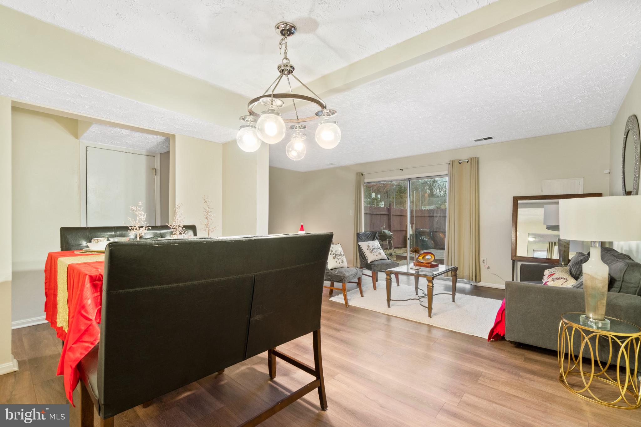 HILLCREST TOWNE - Residential