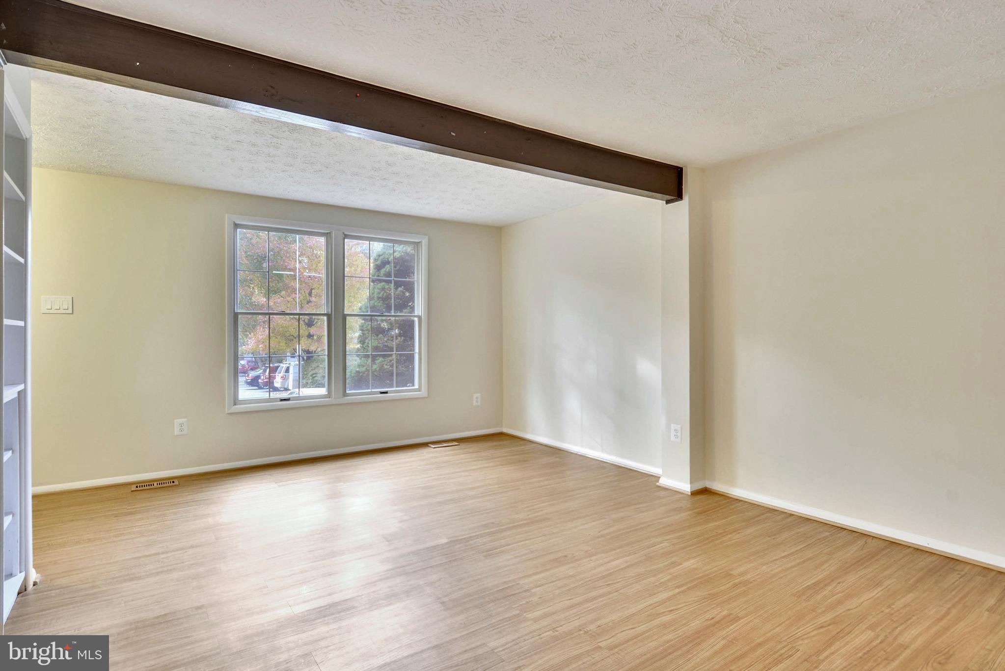 RESTON - Residential Lease