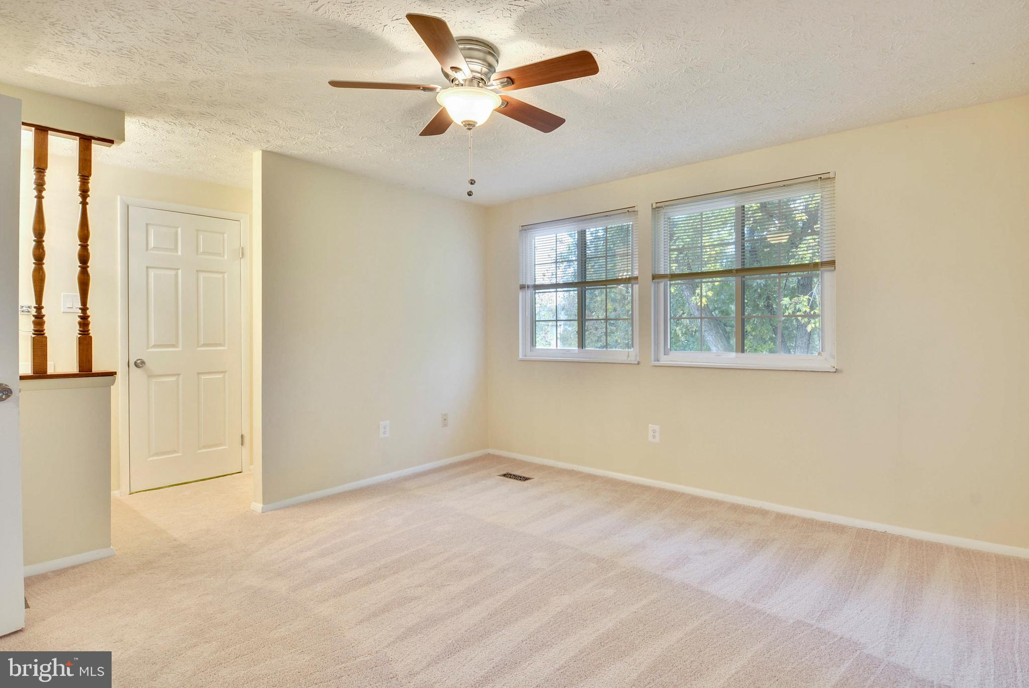 RESTON - Residential Lease