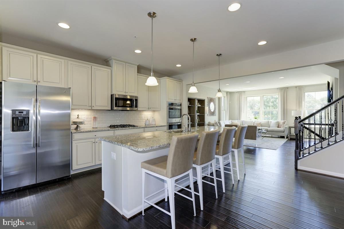 MAGNESS MILL - Residential