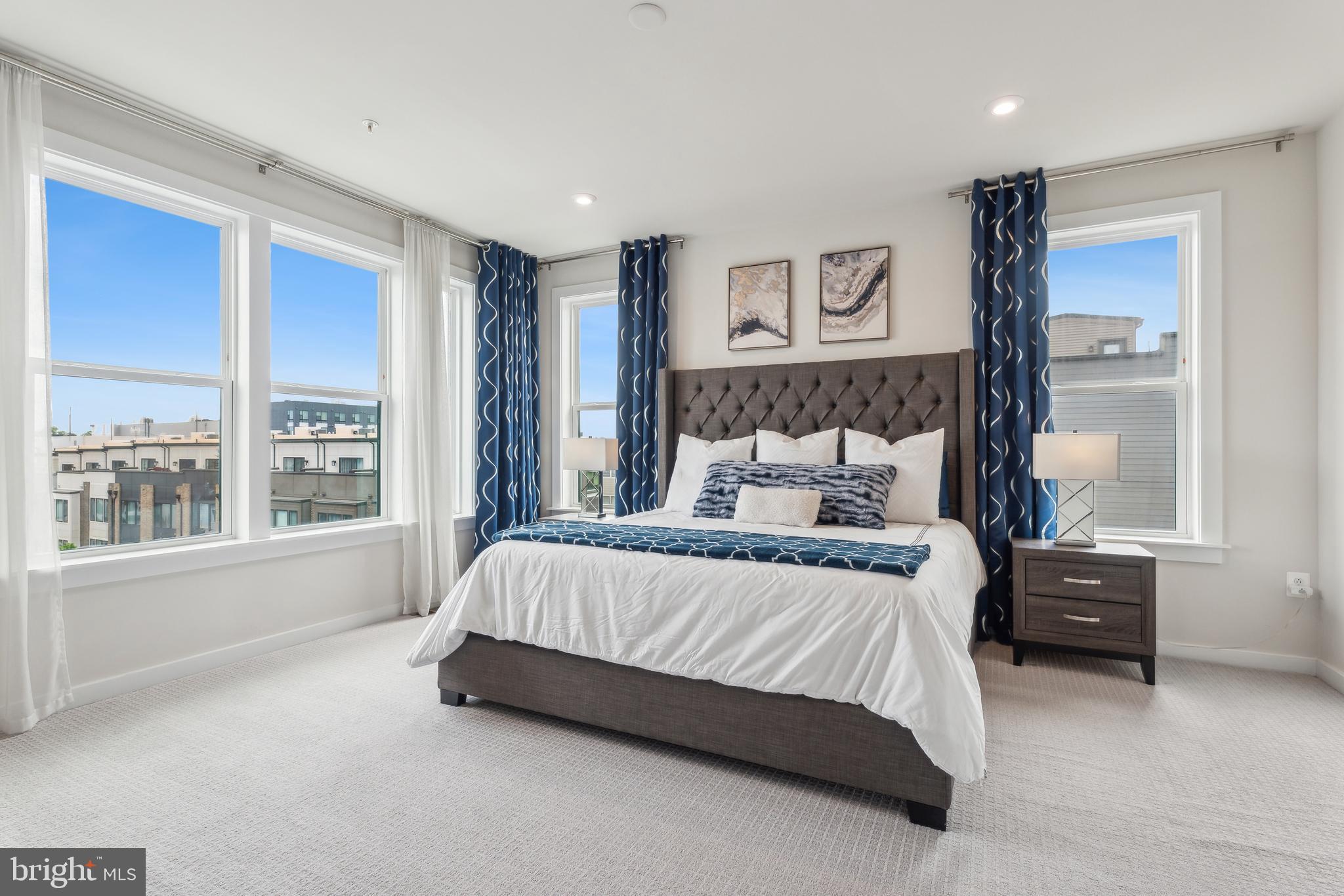 WESTSIDE AT SHADY GROVE METRO - Residential