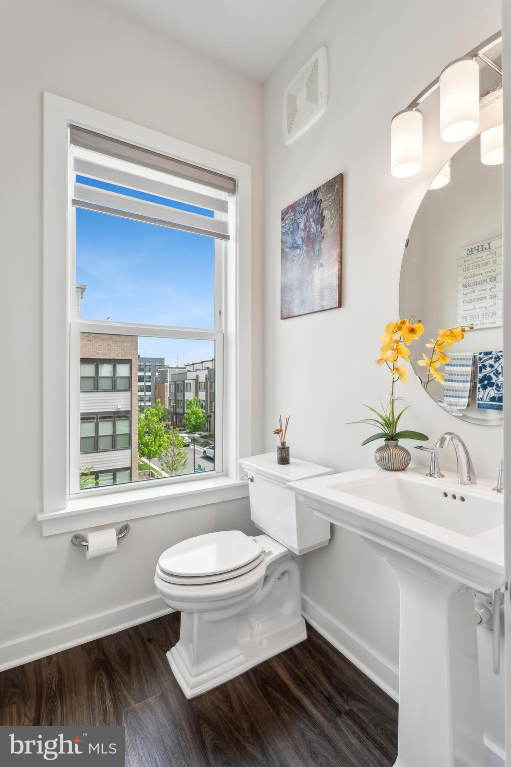 WESTSIDE AT SHADY GROVE METRO - Residential