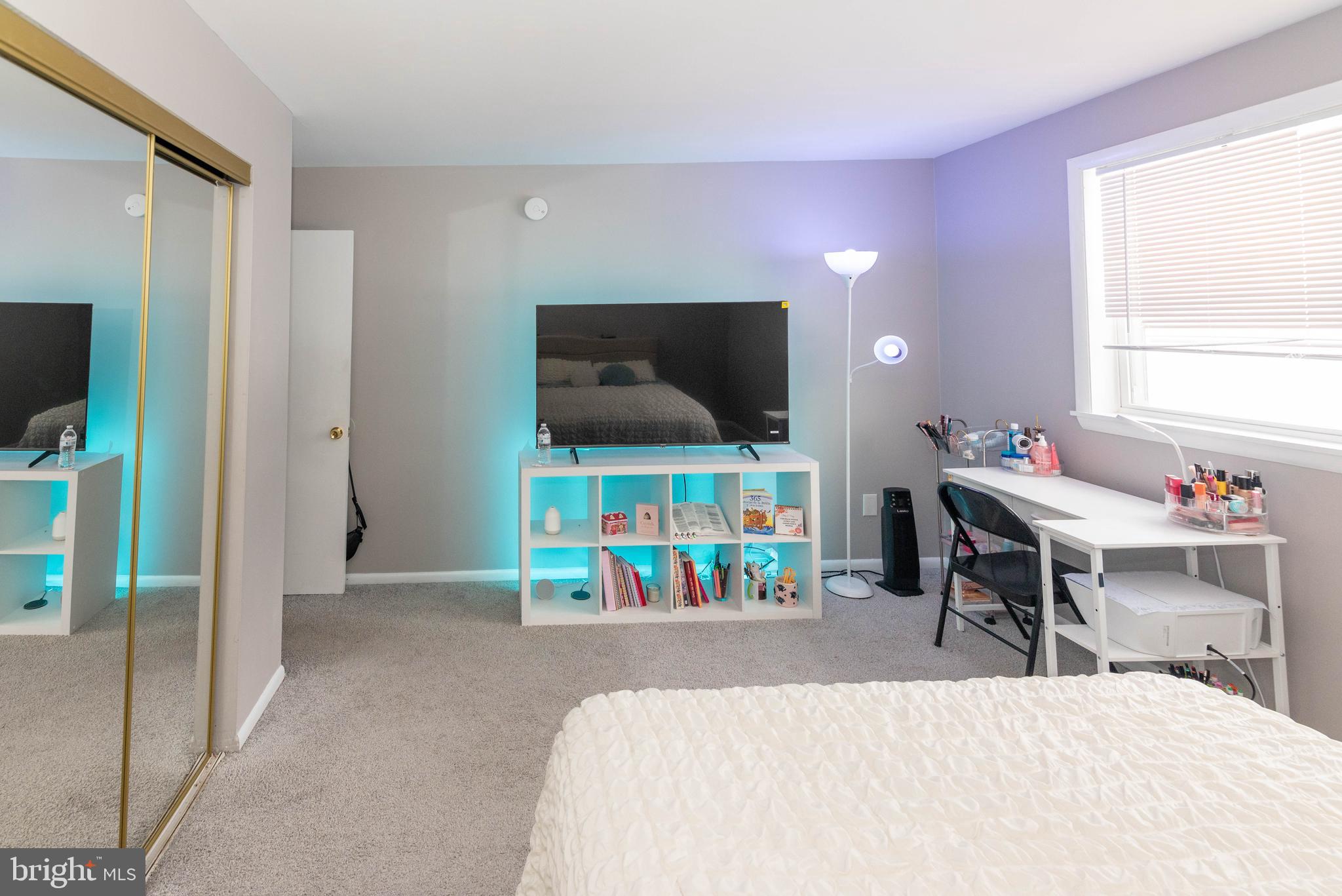 ROSEMONT EAST - Residential