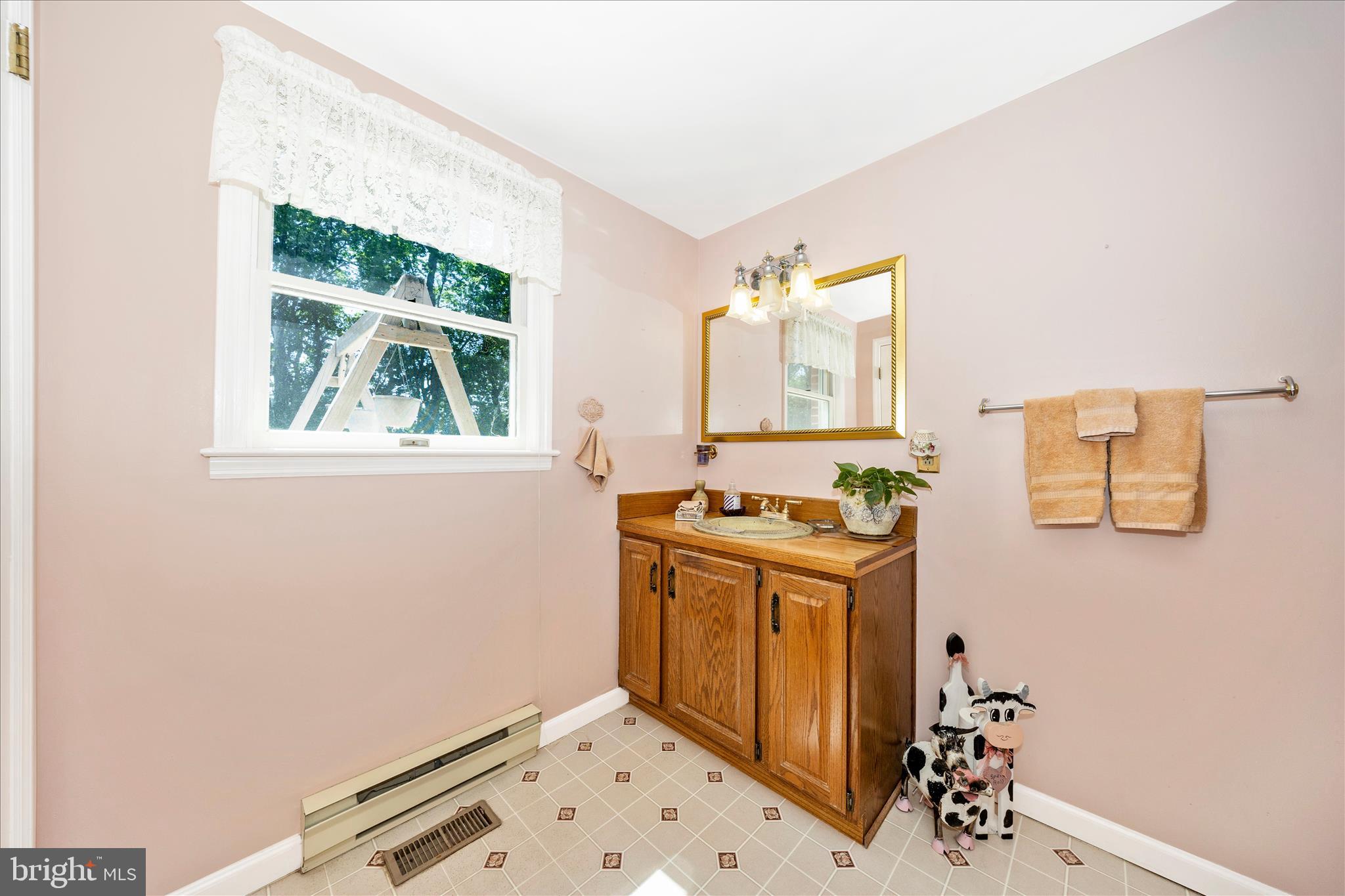 MAPLECREST FARM - Residential
