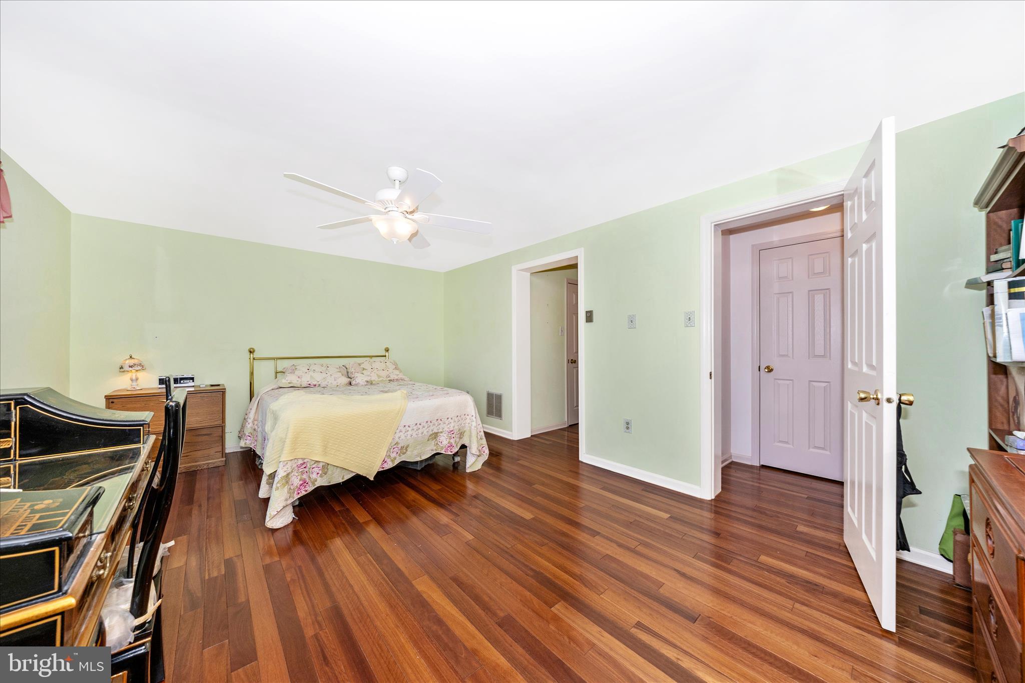 MAPLECREST FARM - Residential