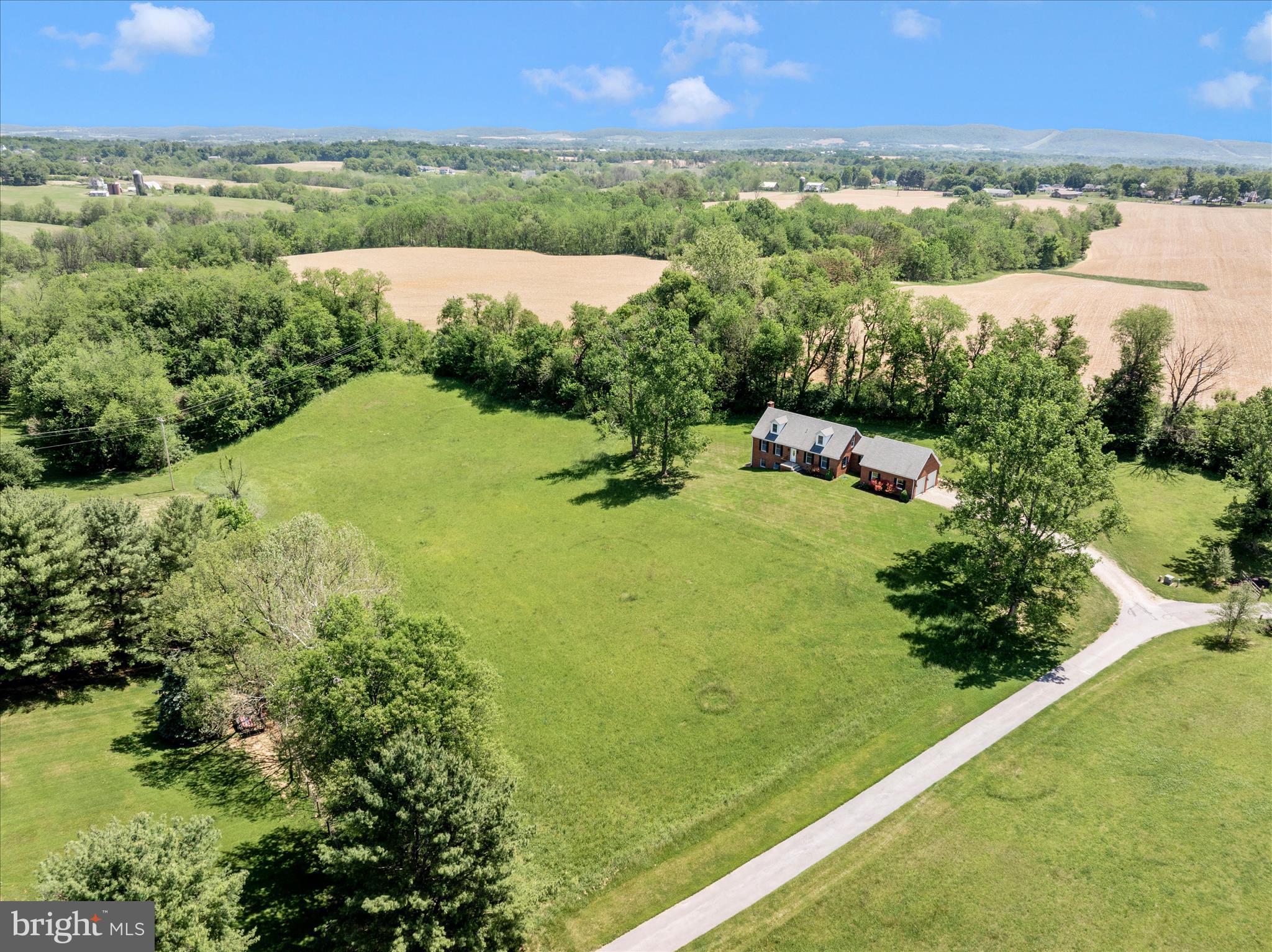 MAPLECREST FARM - Residential