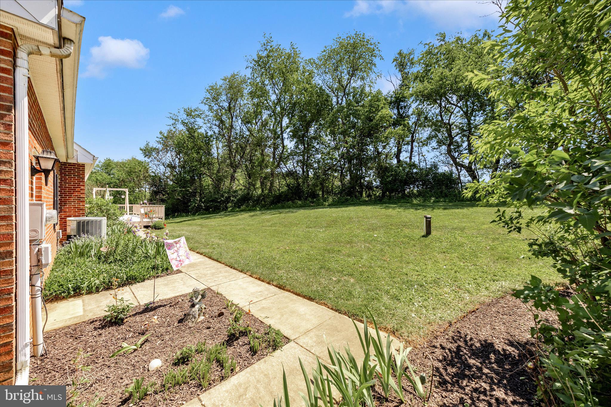 MAPLECREST FARM - Residential