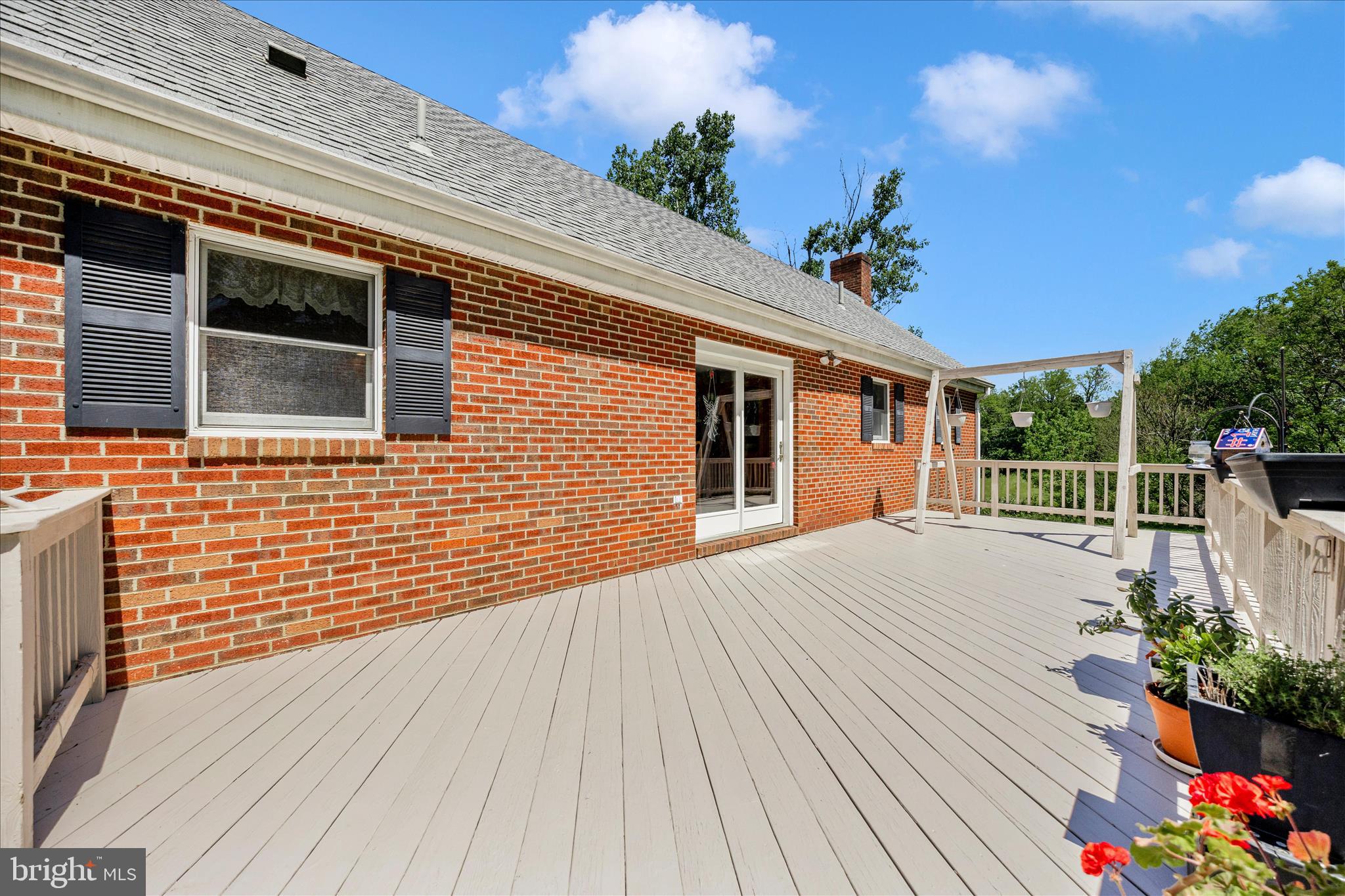 MAPLECREST FARM - Residential