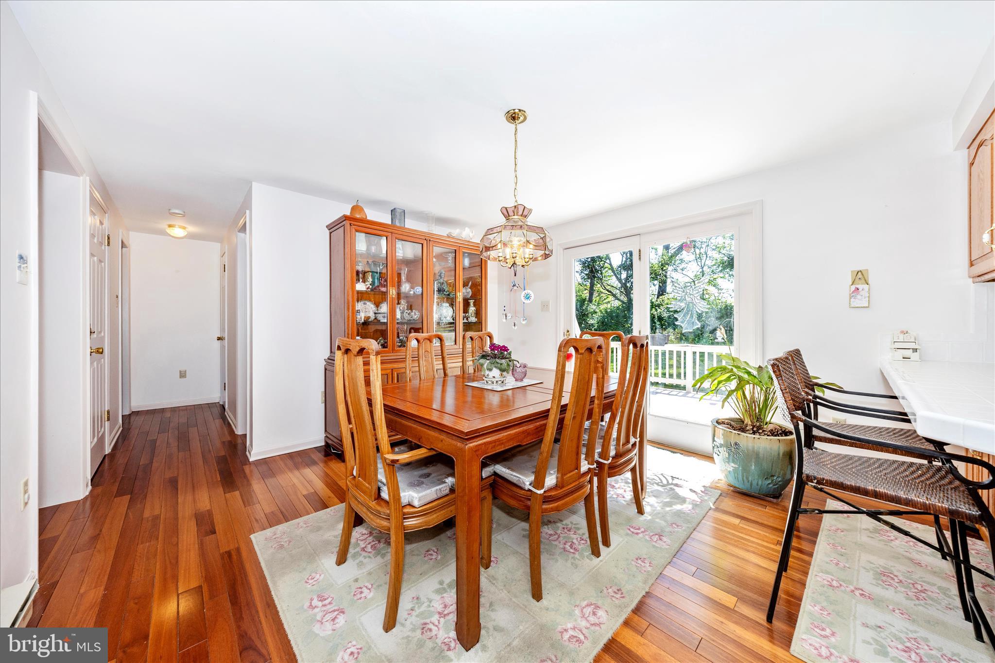 MAPLECREST FARM - Residential