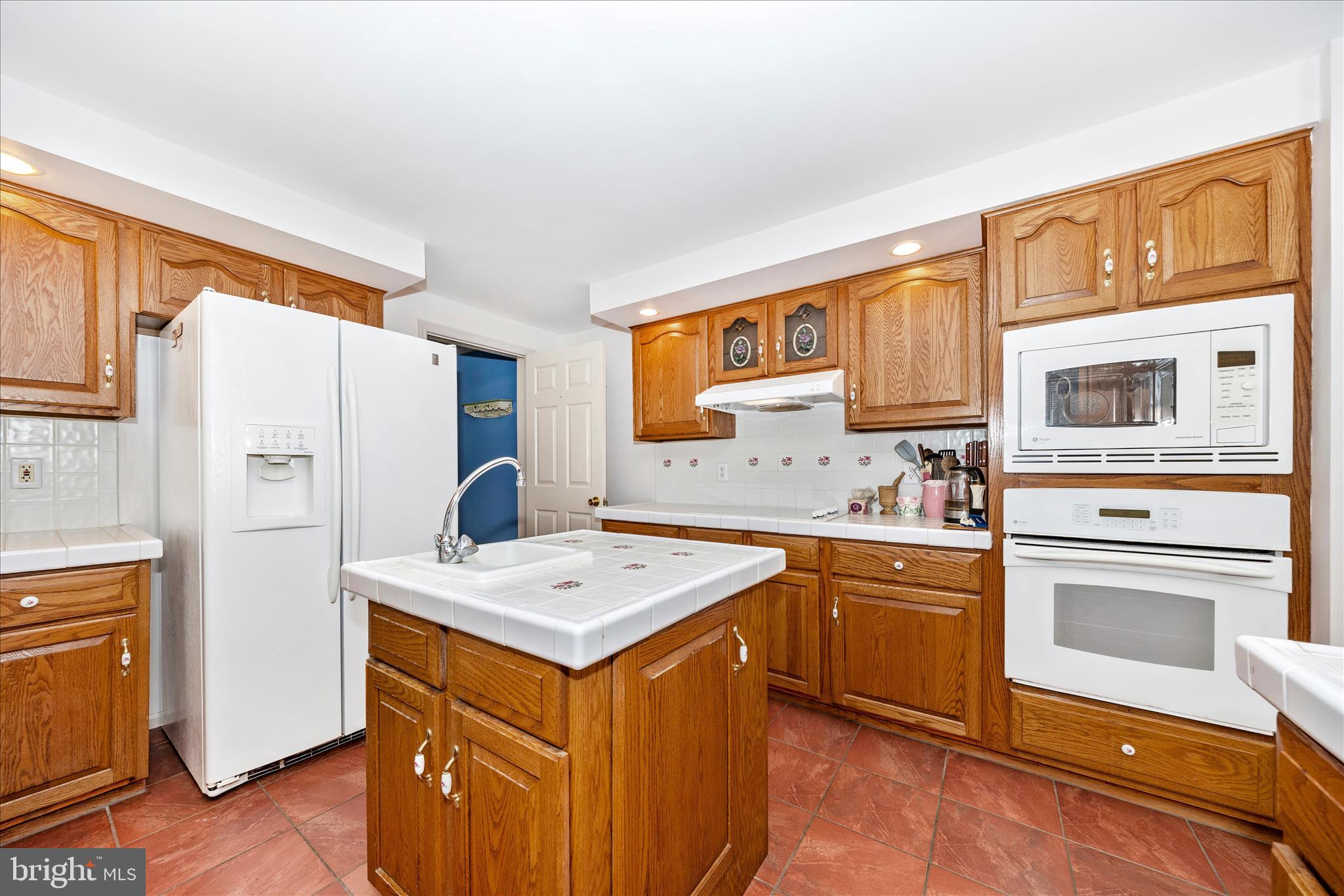 MAPLECREST FARM - Residential
