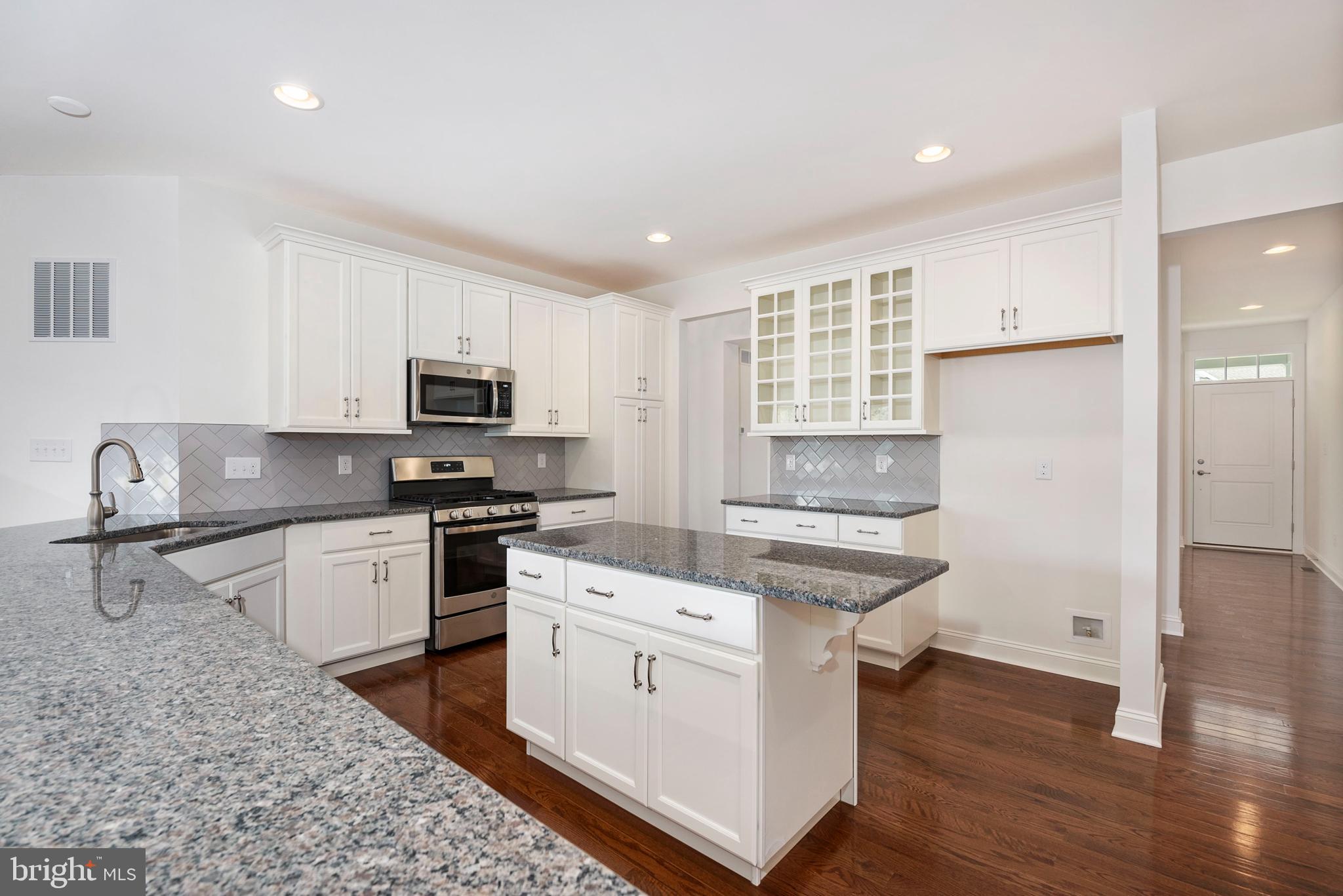 ROTHWELL ESTATES - Residential