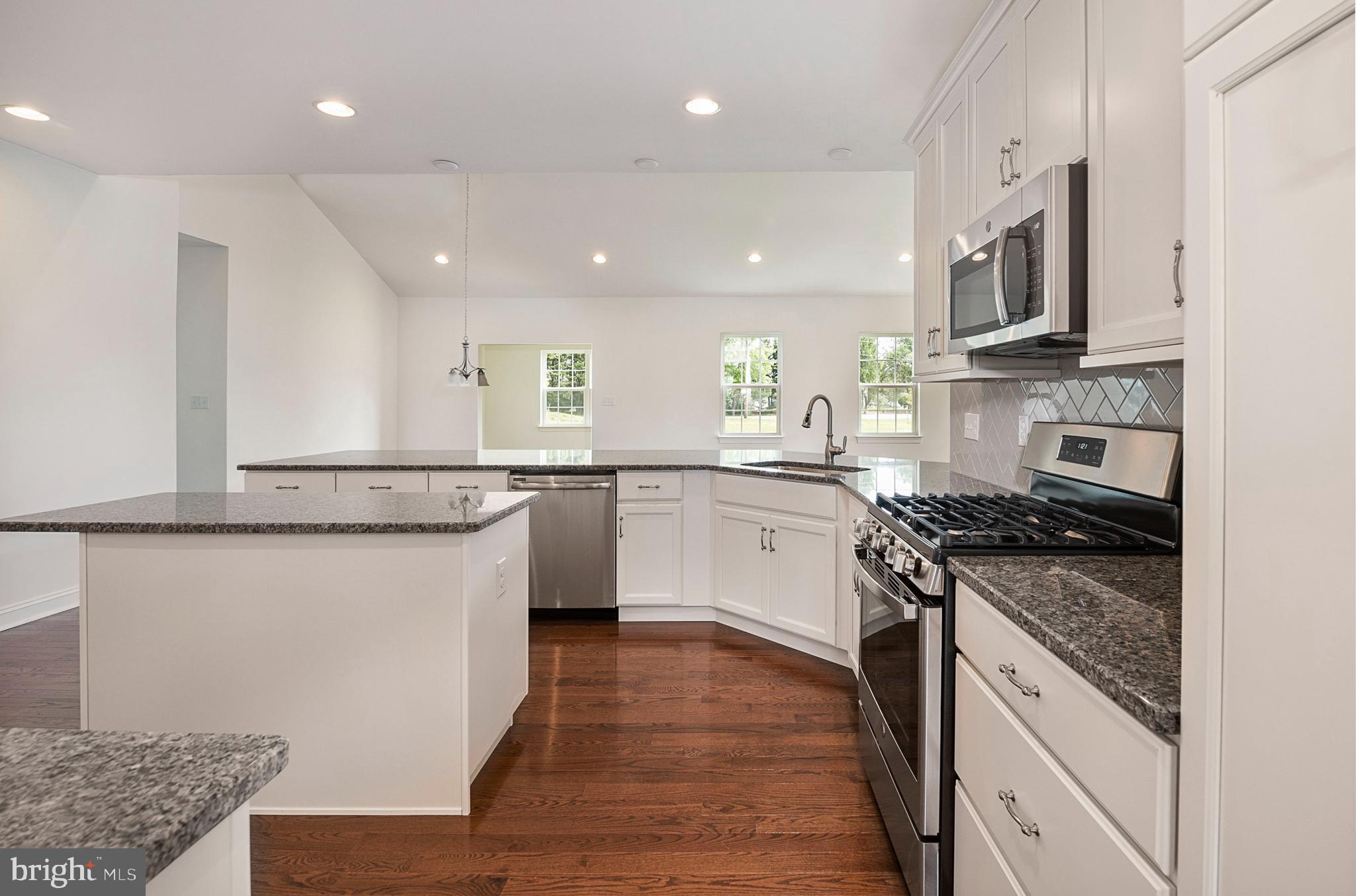 ROTHWELL ESTATES - Residential