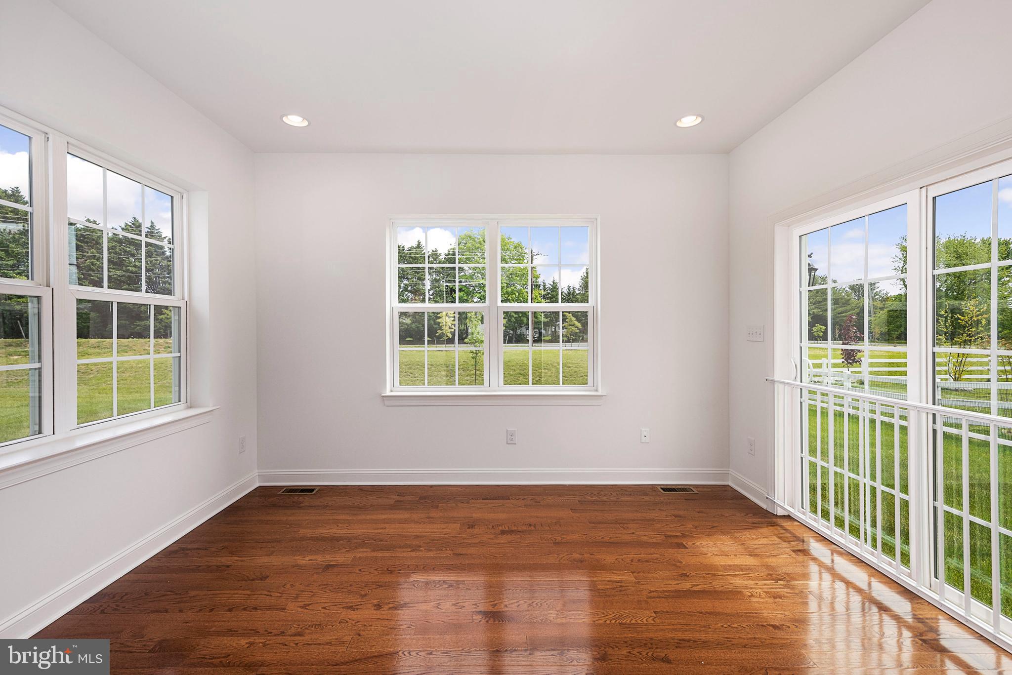 ROTHWELL ESTATES - Residential