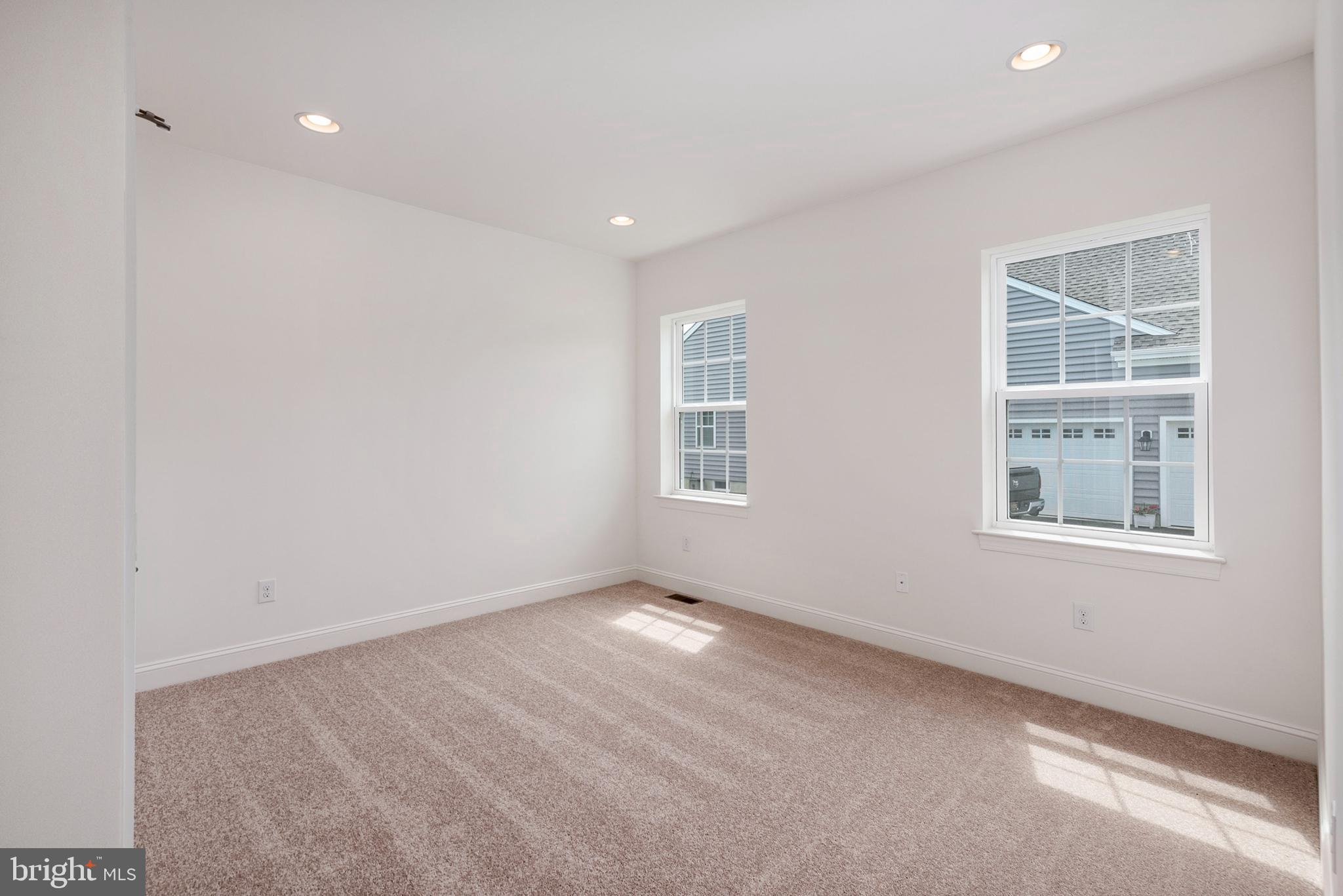 ROTHWELL ESTATES - Residential