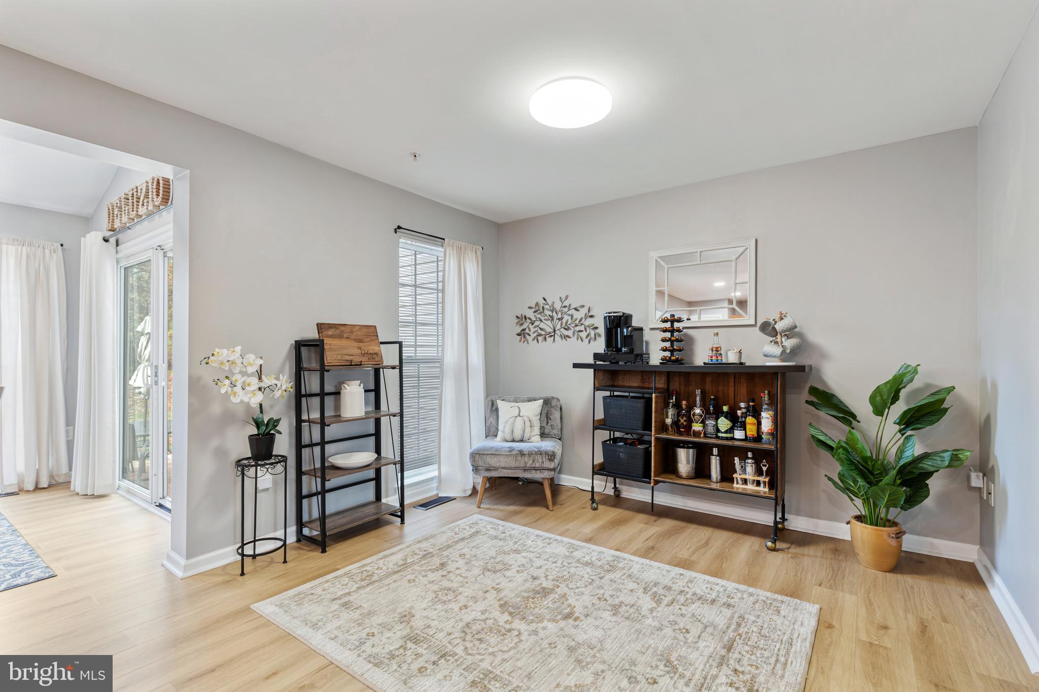 SUNNYBROOK - Residential