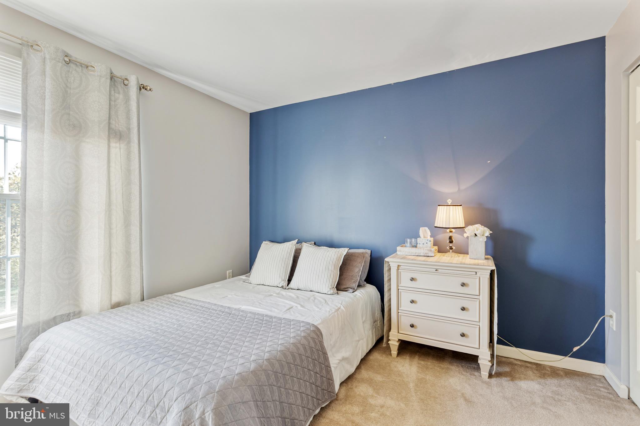 SUNNYBROOK - Residential