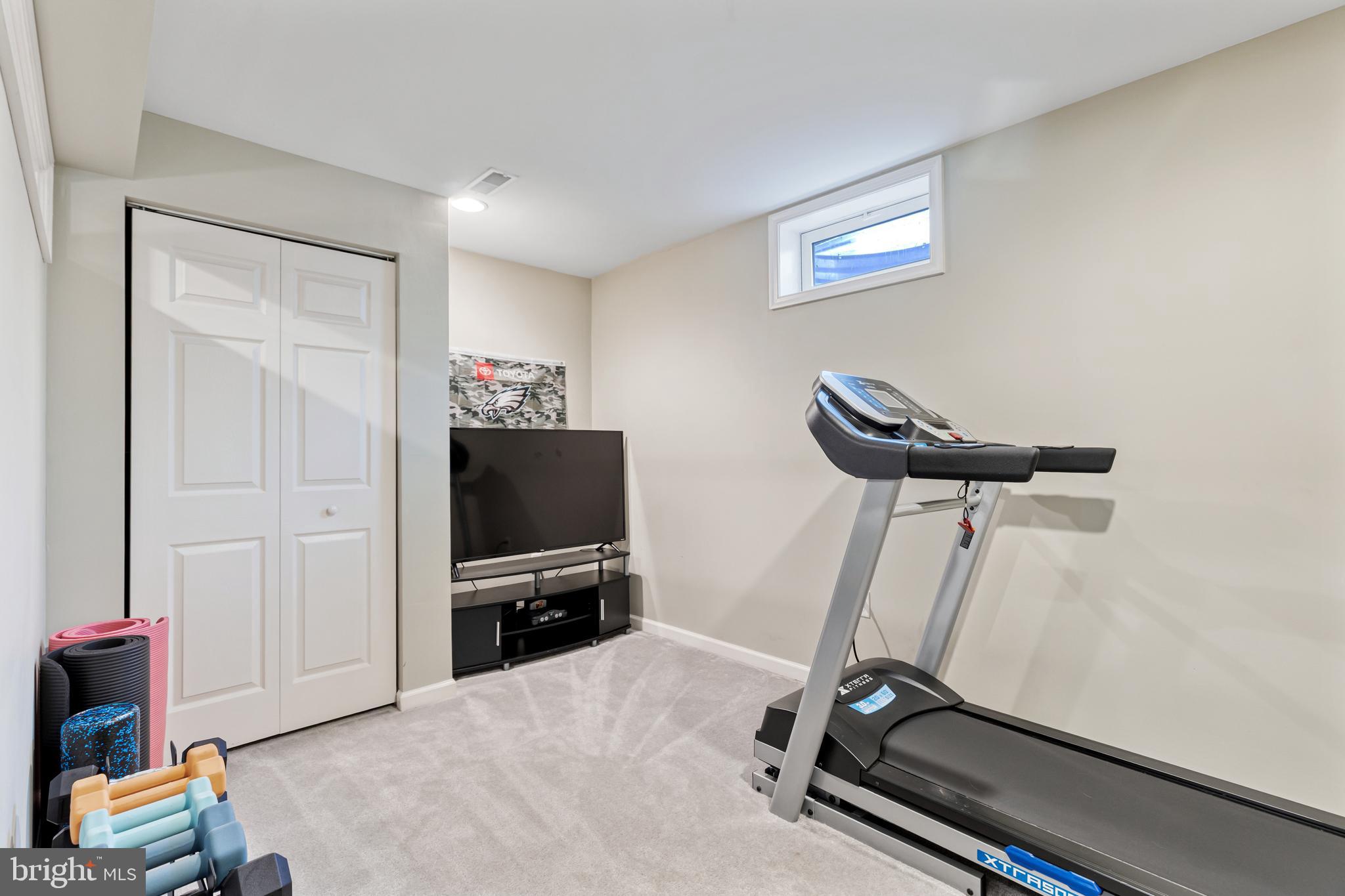 SUNNYBROOK - Residential