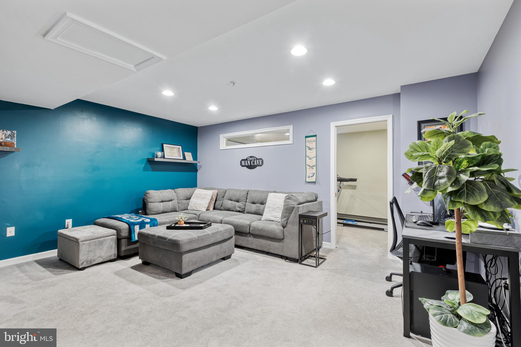 SUNNYBROOK - Residential