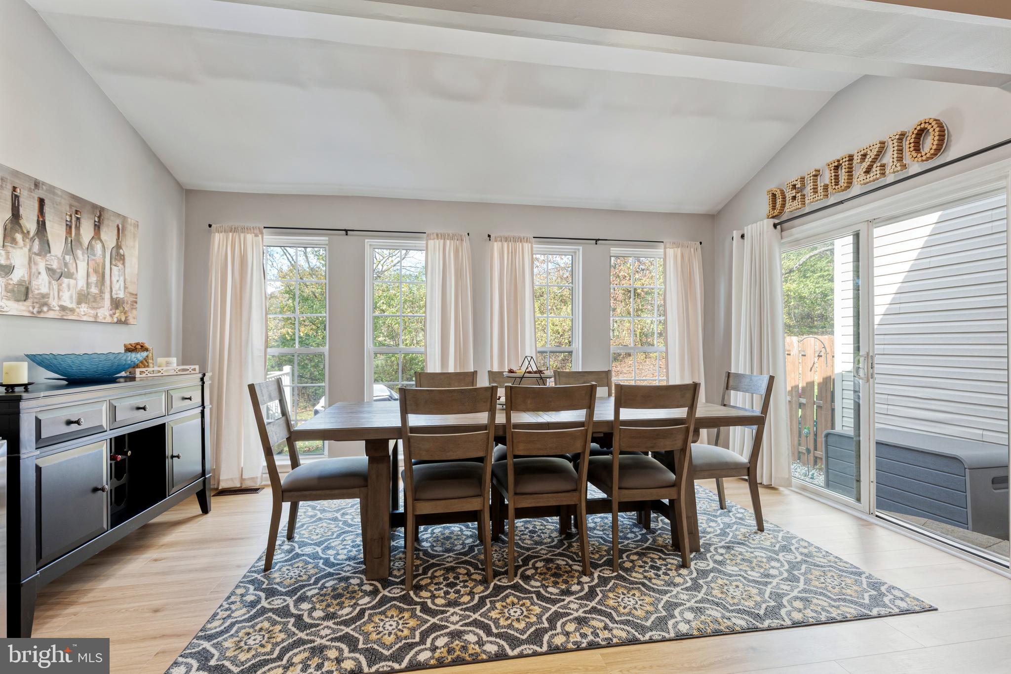 SUNNYBROOK - Residential