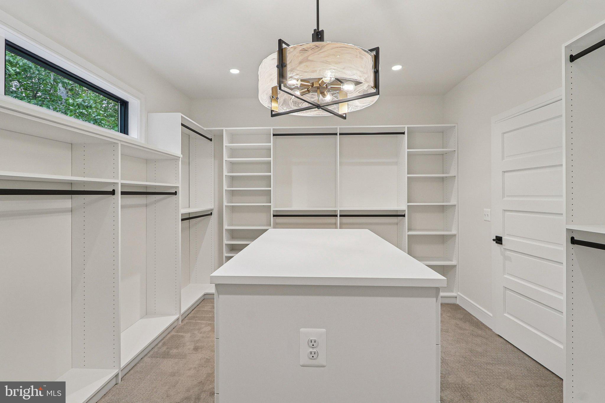 CANNON BLUFF ESTATES - Residential