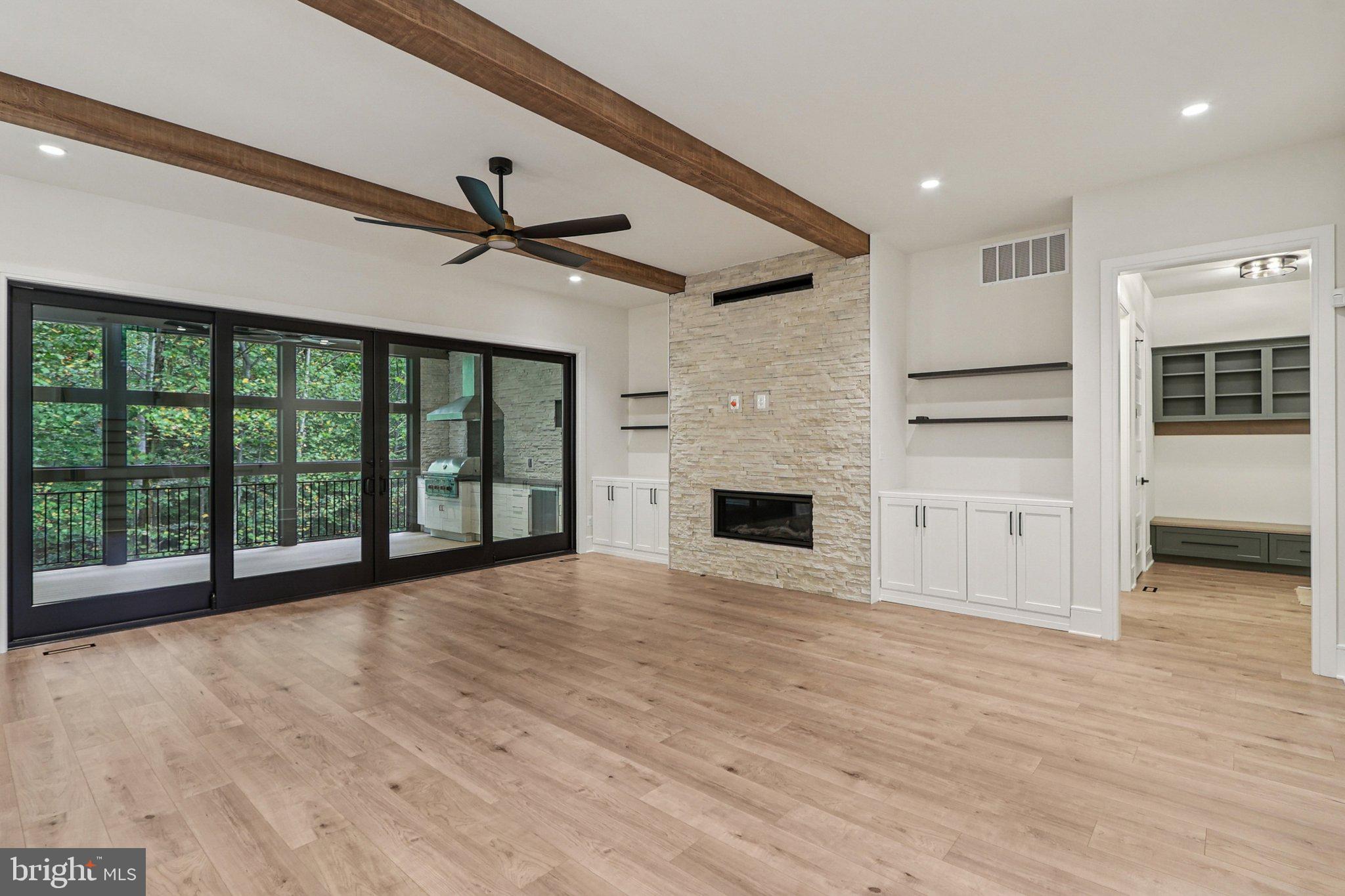 CANNON BLUFF ESTATES - Residential