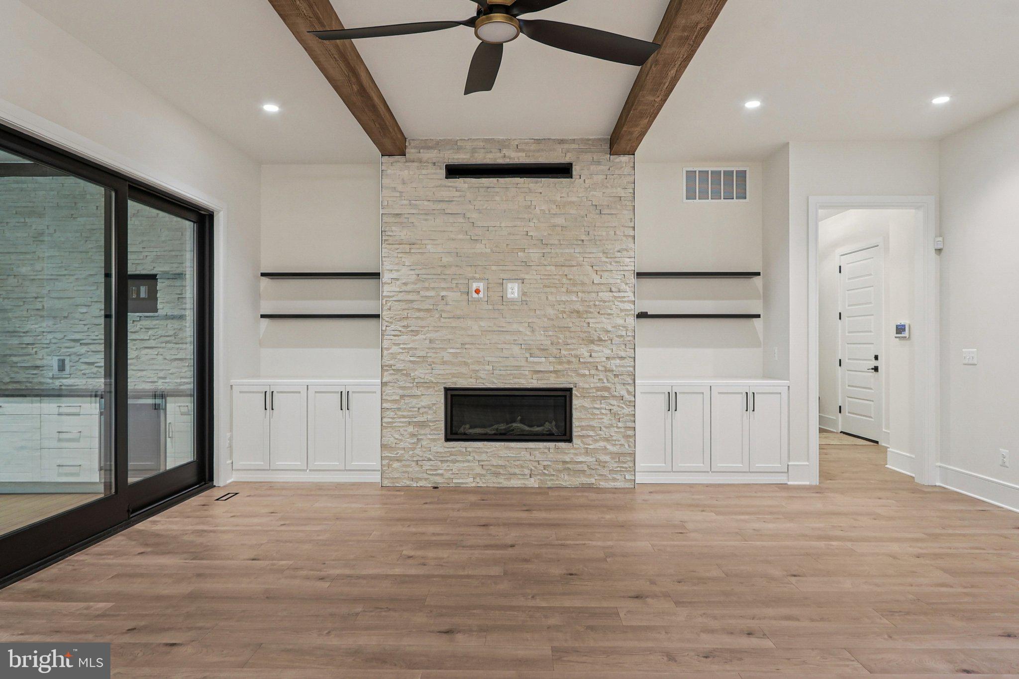 CANNON BLUFF ESTATES - Residential