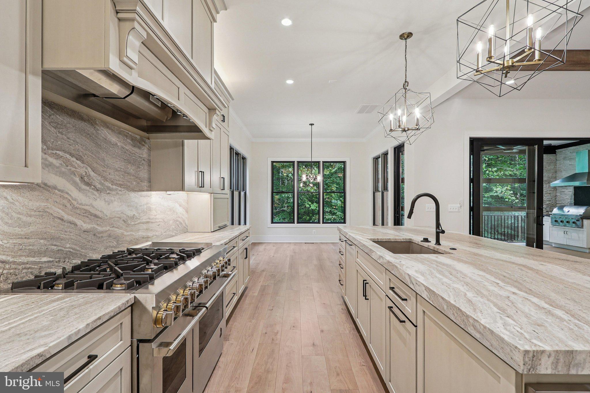 CANNON BLUFF ESTATES - Residential