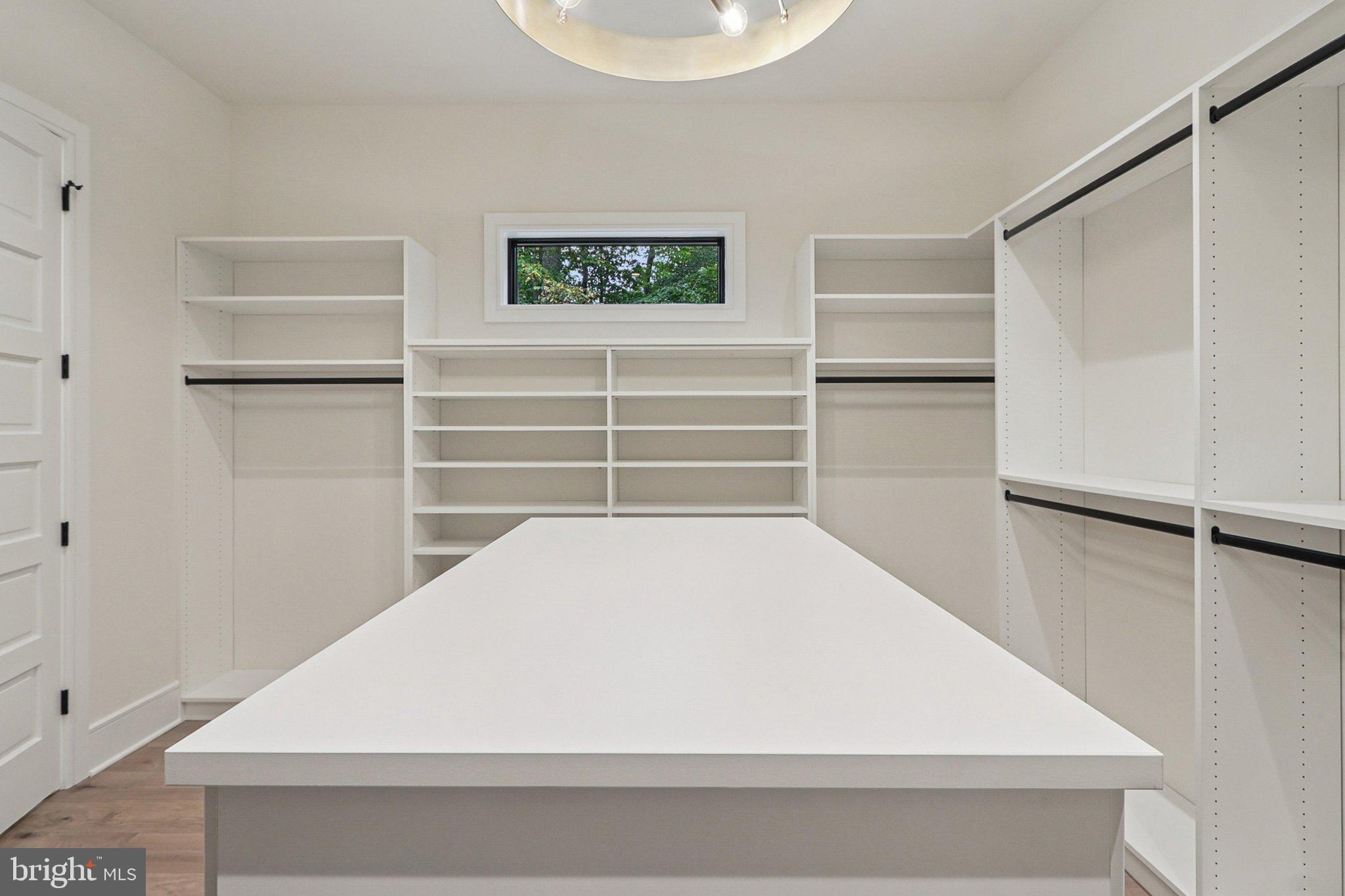 CANNON BLUFF ESTATES - Residential