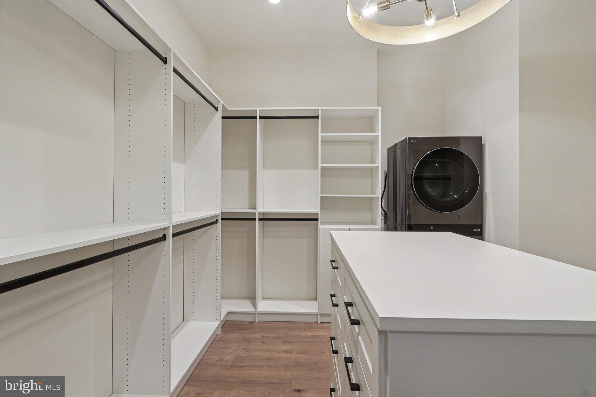 CANNON BLUFF ESTATES - Residential