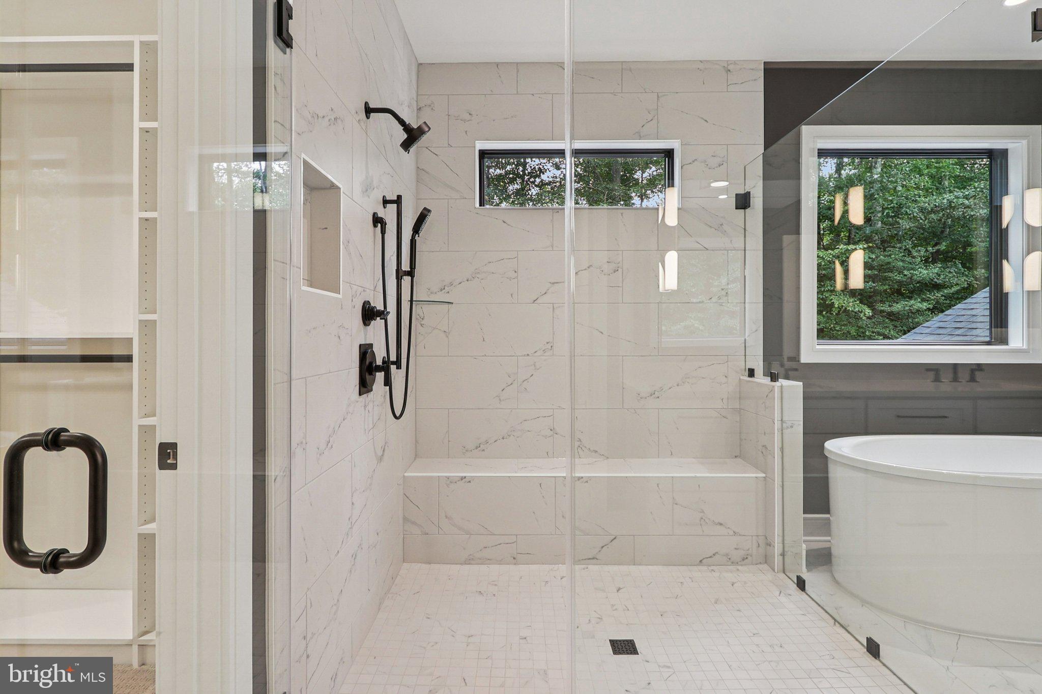 CANNON BLUFF ESTATES - Residential