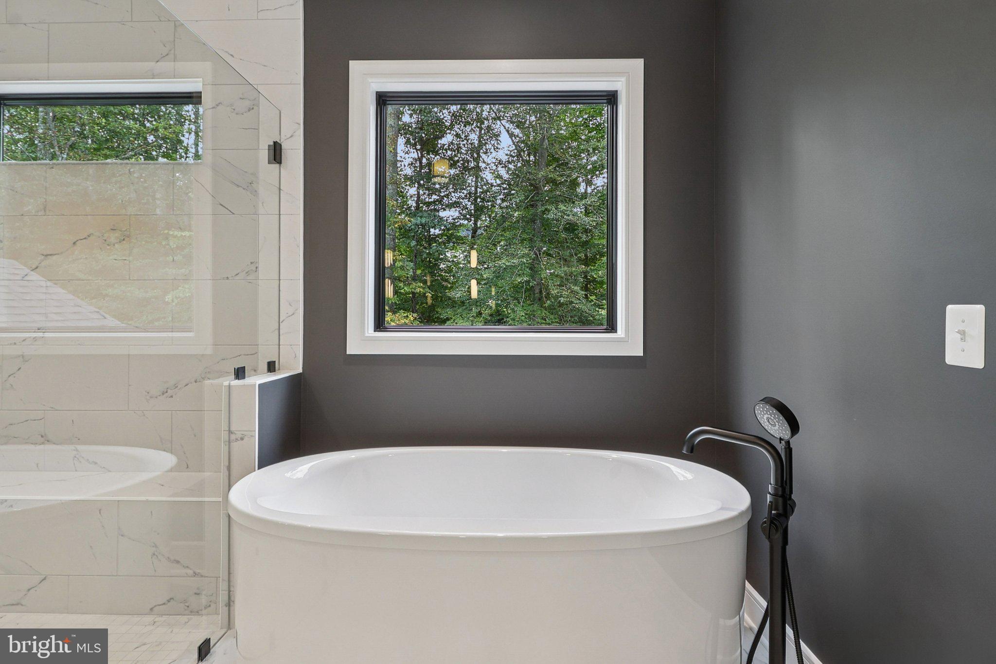 CANNON BLUFF ESTATES - Residential