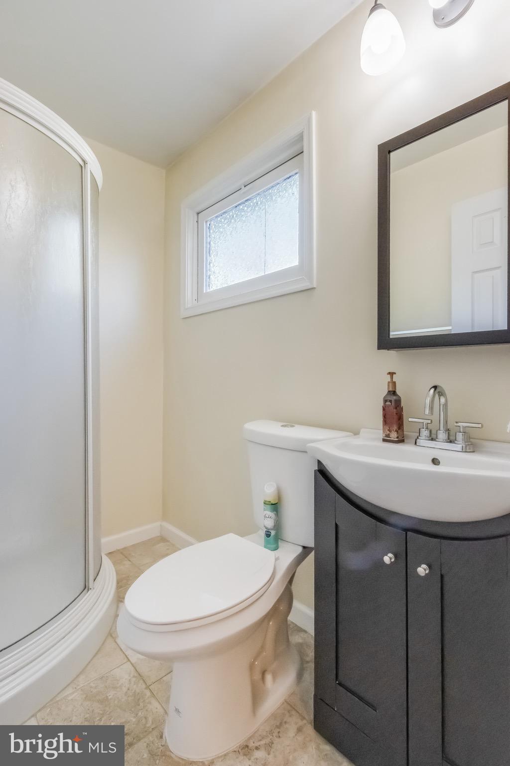 RITCHIE MANOR - Residential