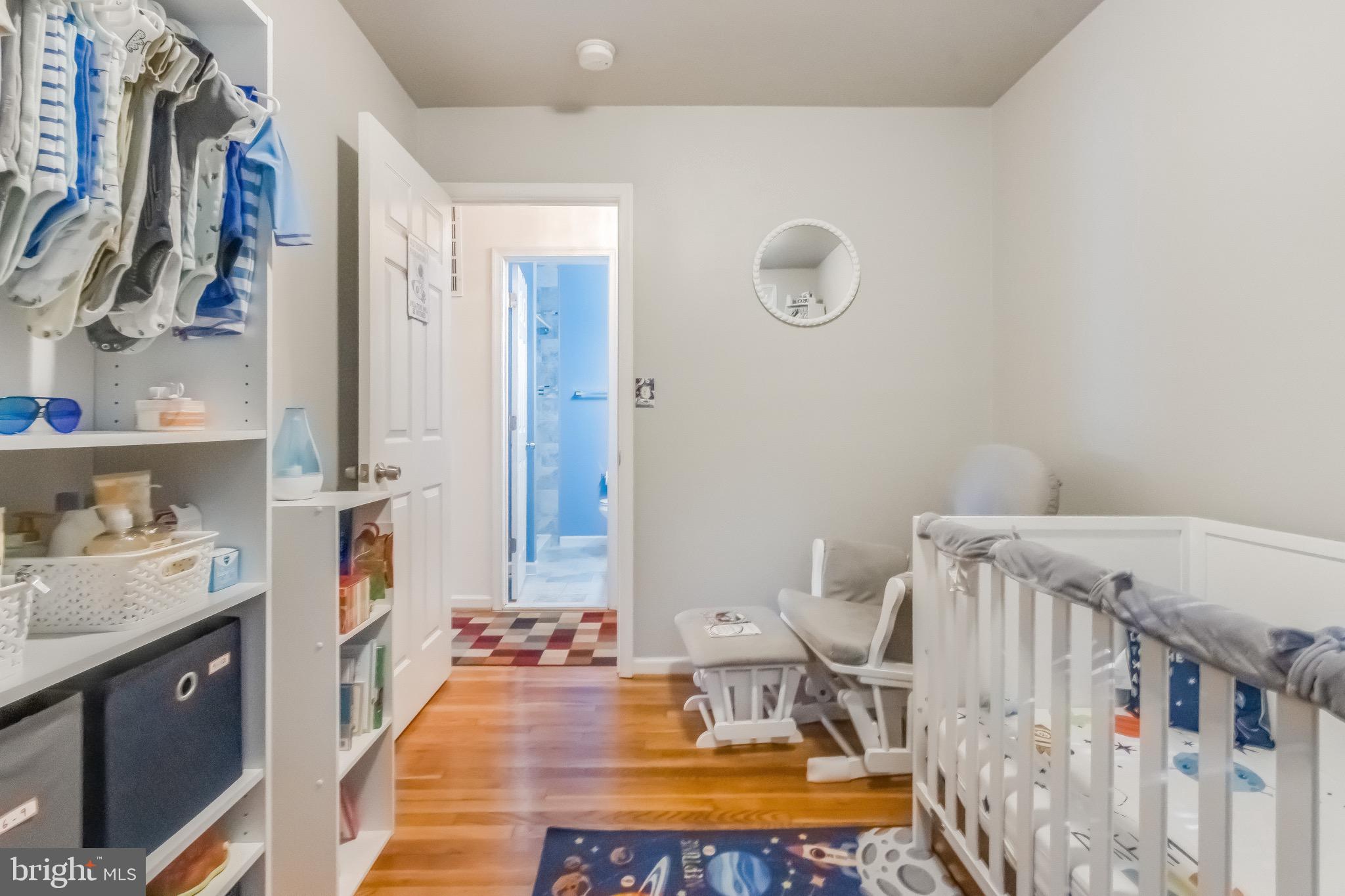 RITCHIE MANOR - Residential