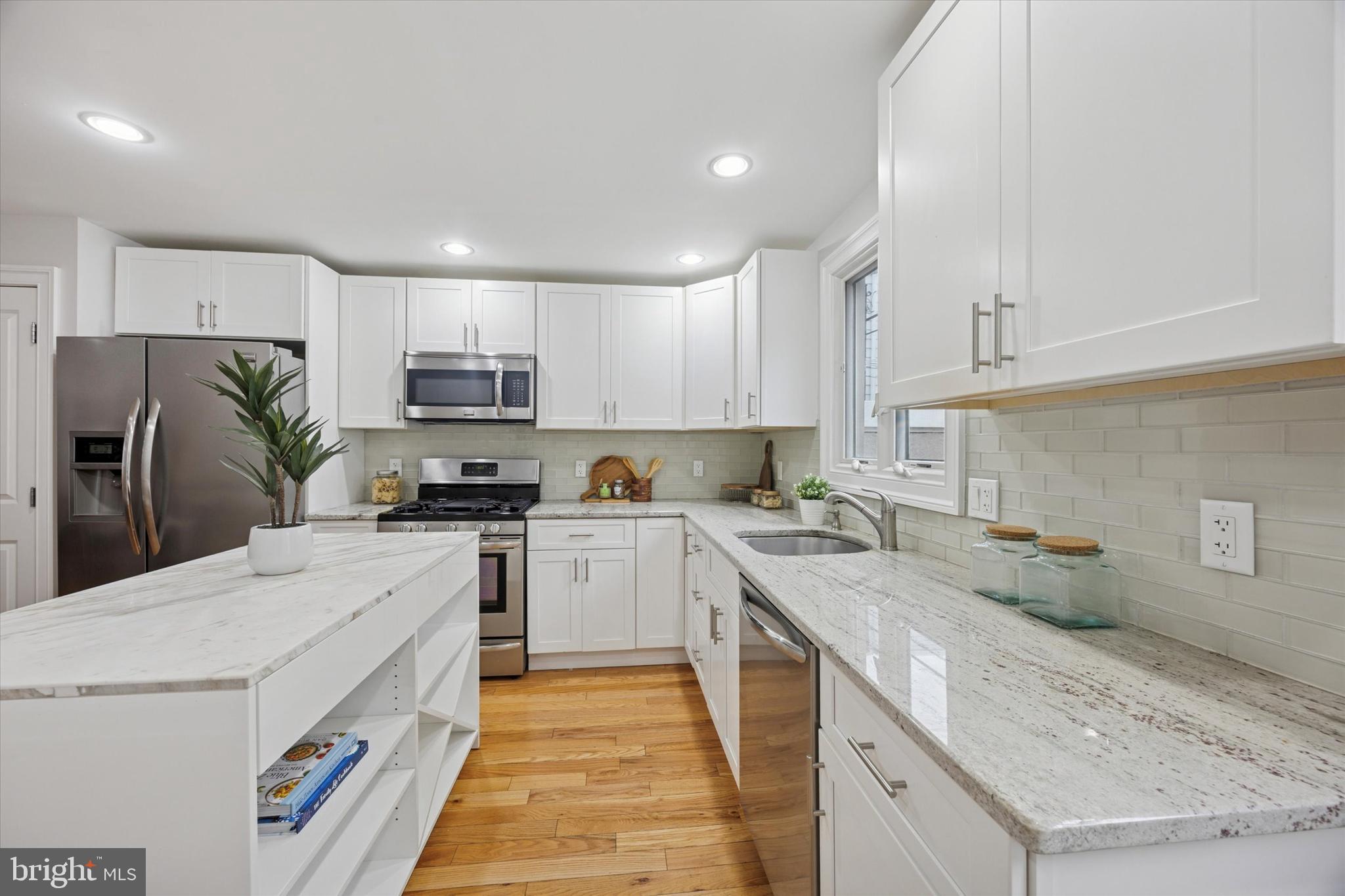 EAST PASSYUNK CROSSING - Residential