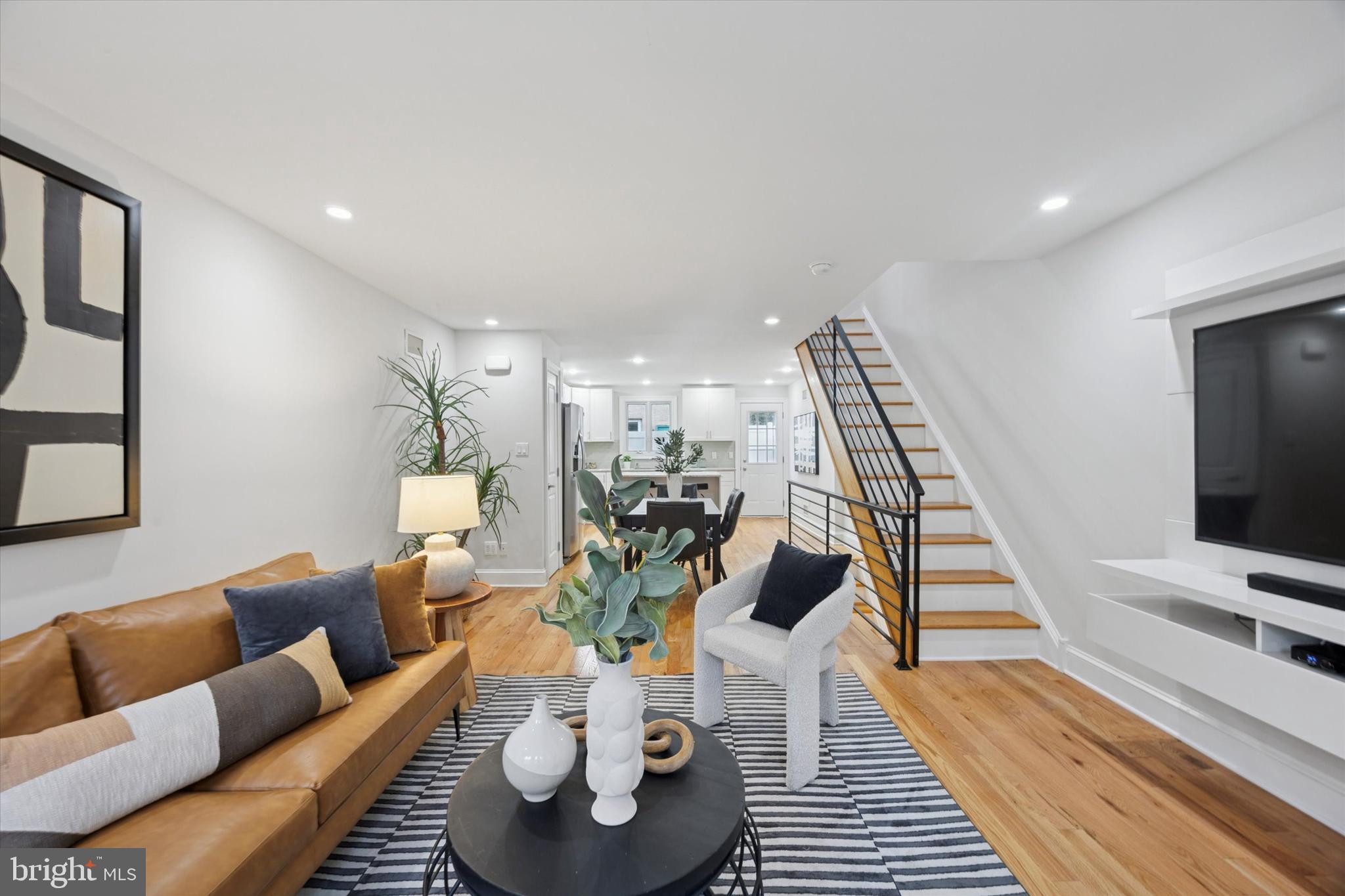 EAST PASSYUNK CROSSING - Residential