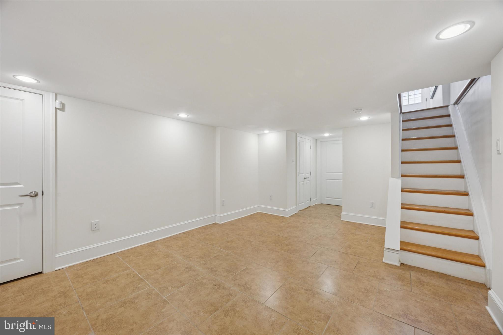 EAST PASSYUNK CROSSING - Residential