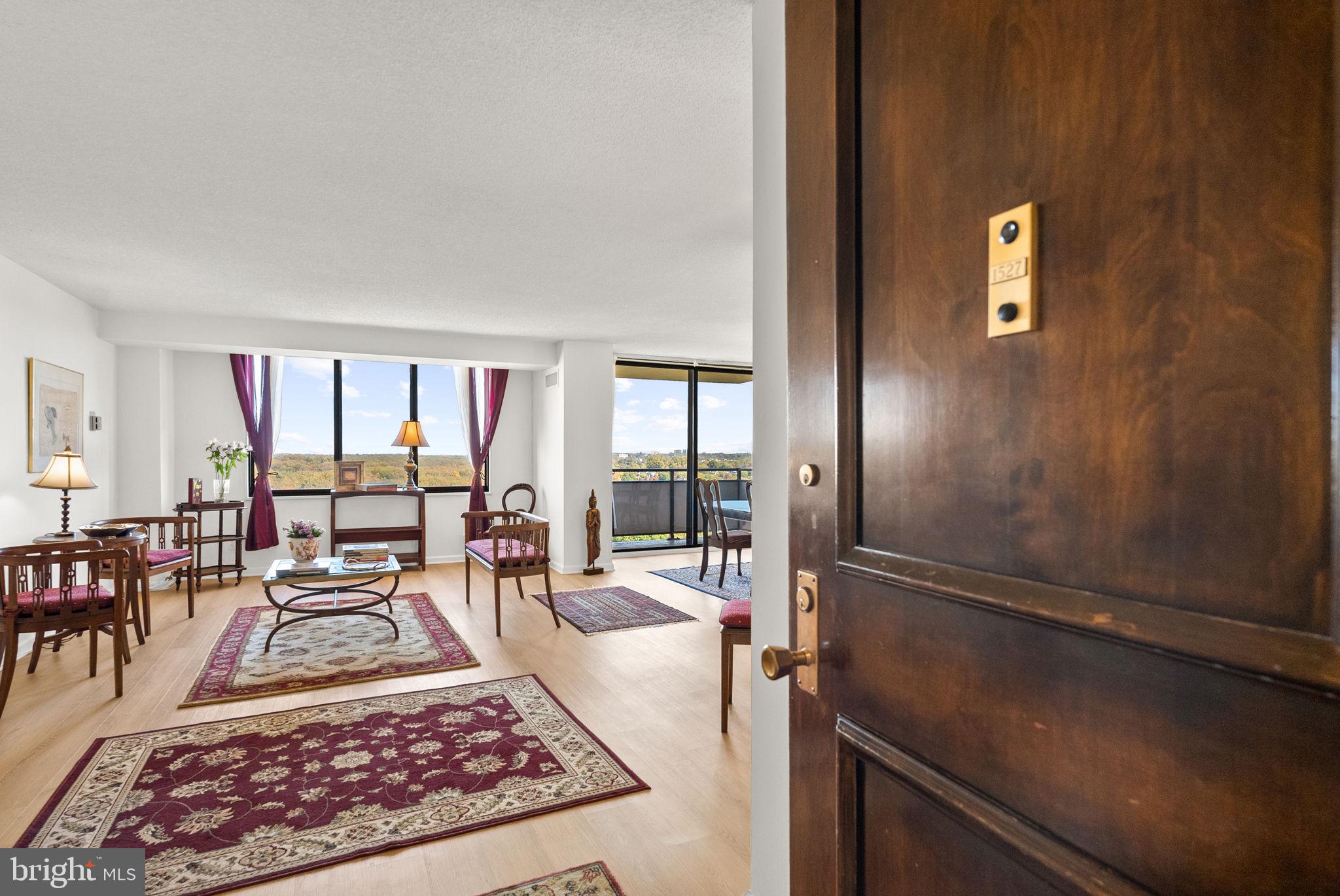 ALTA VISTA - Residential