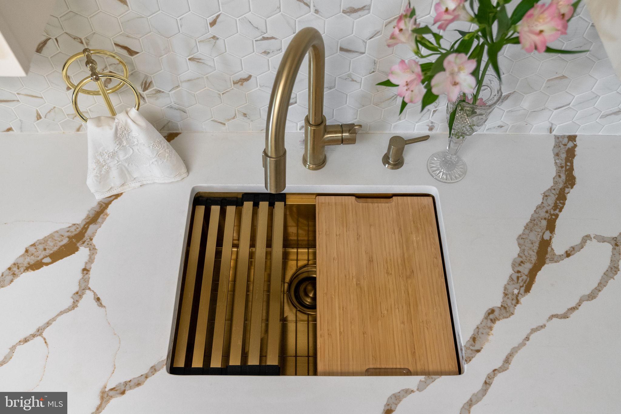 ALTA VISTA - Residential