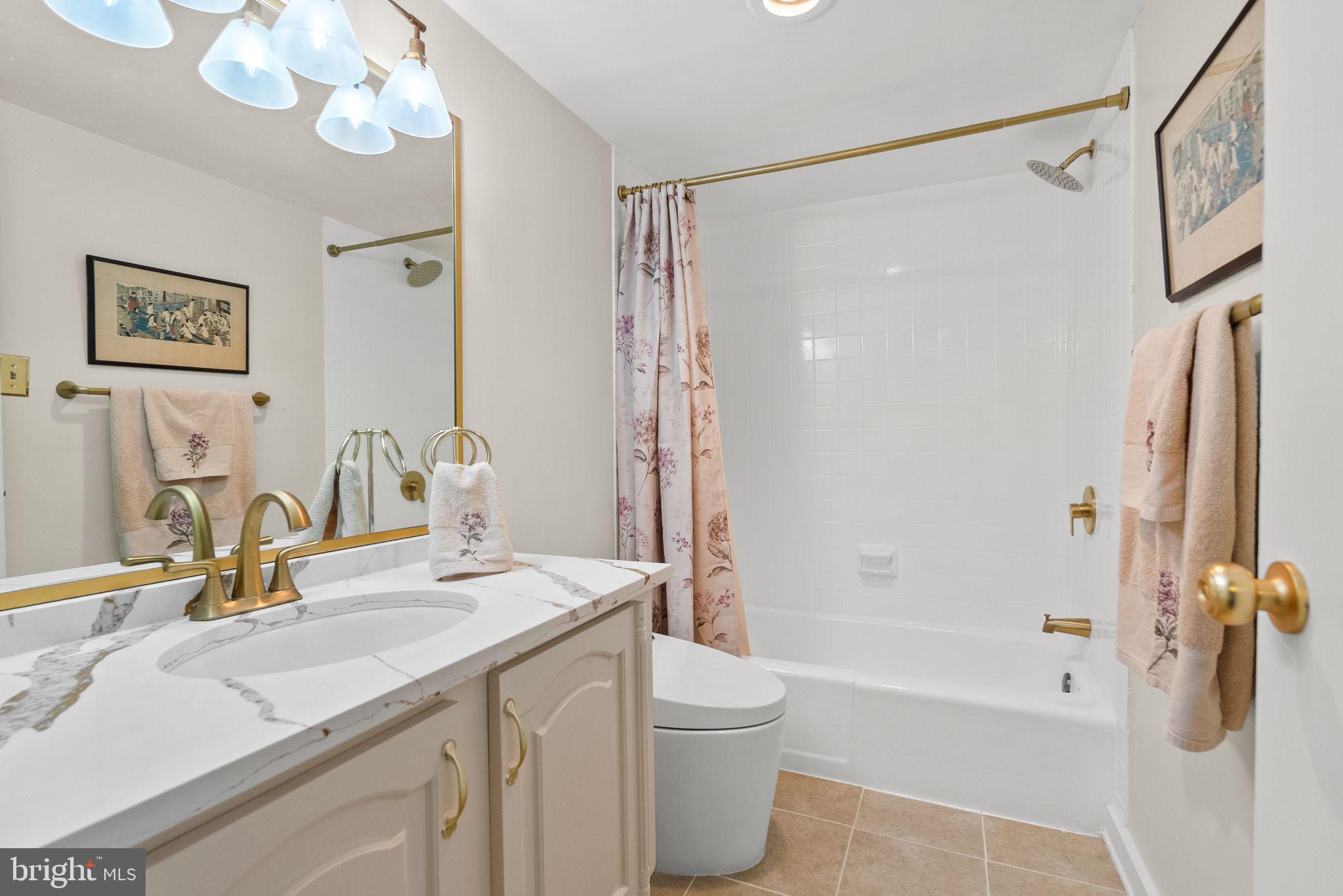 ALTA VISTA - Residential