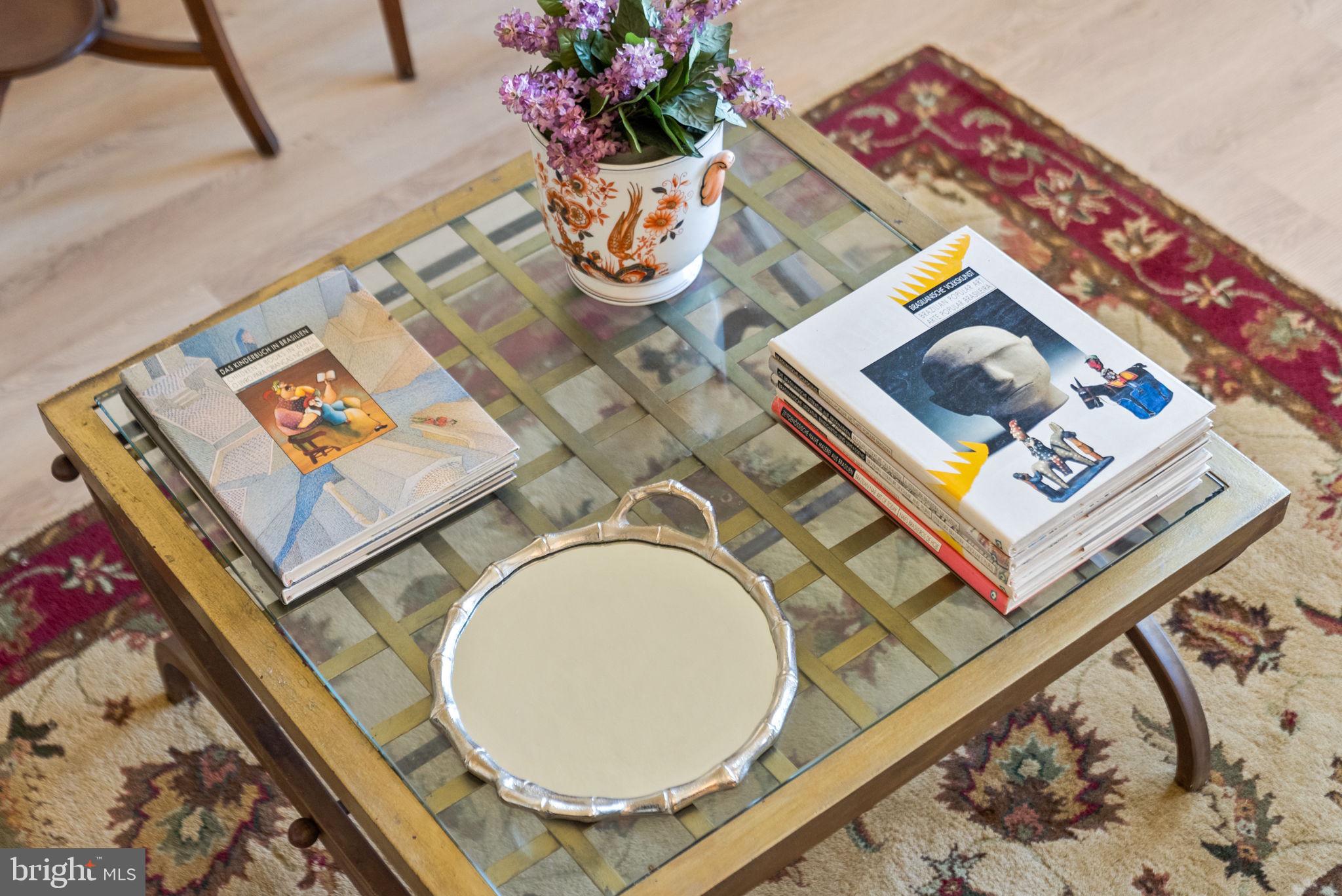 ALTA VISTA - Residential