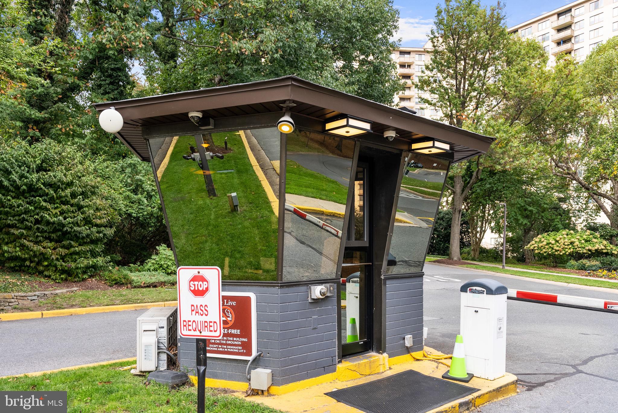 ALTA VISTA - Residential