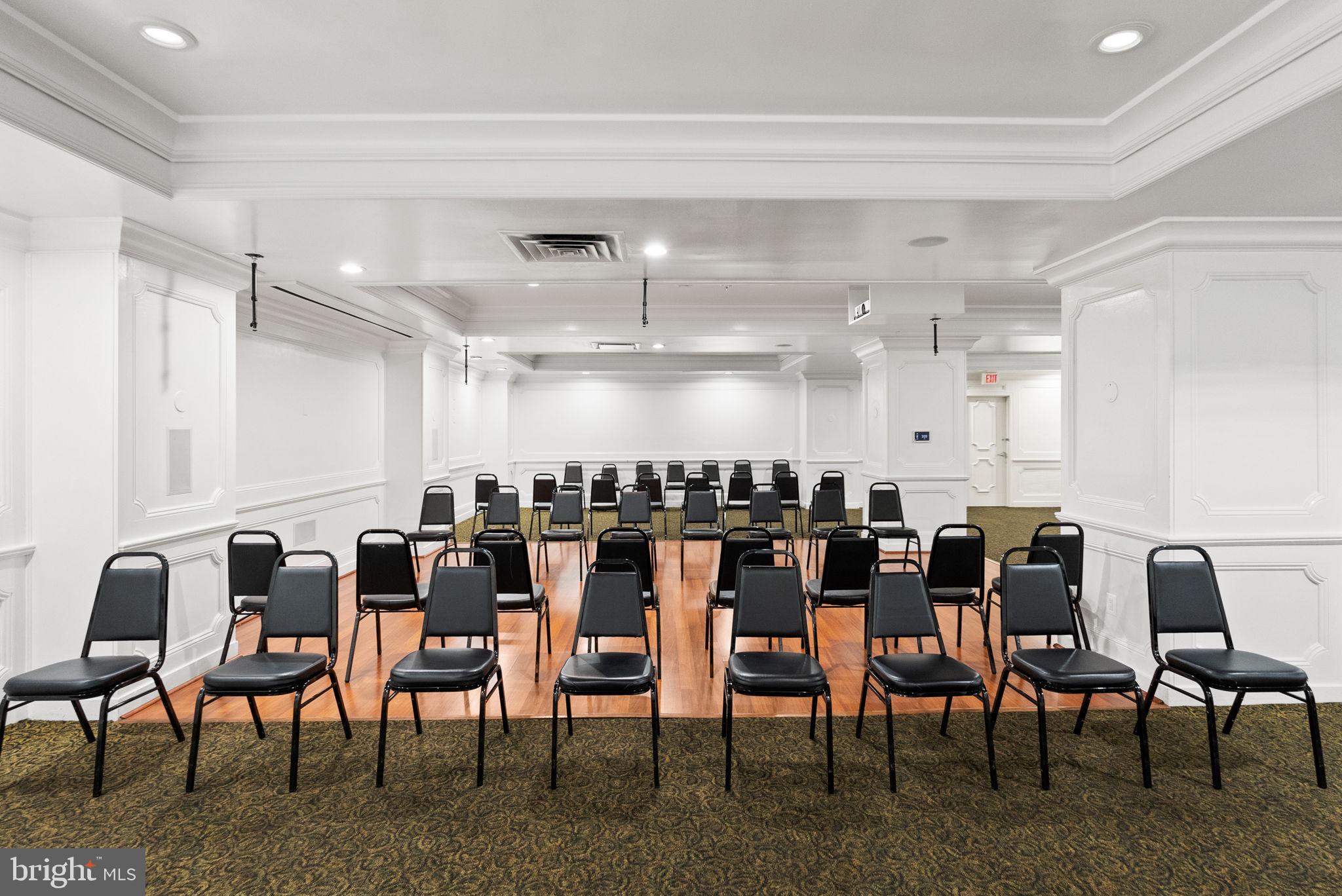 ALTA VISTA - Residential